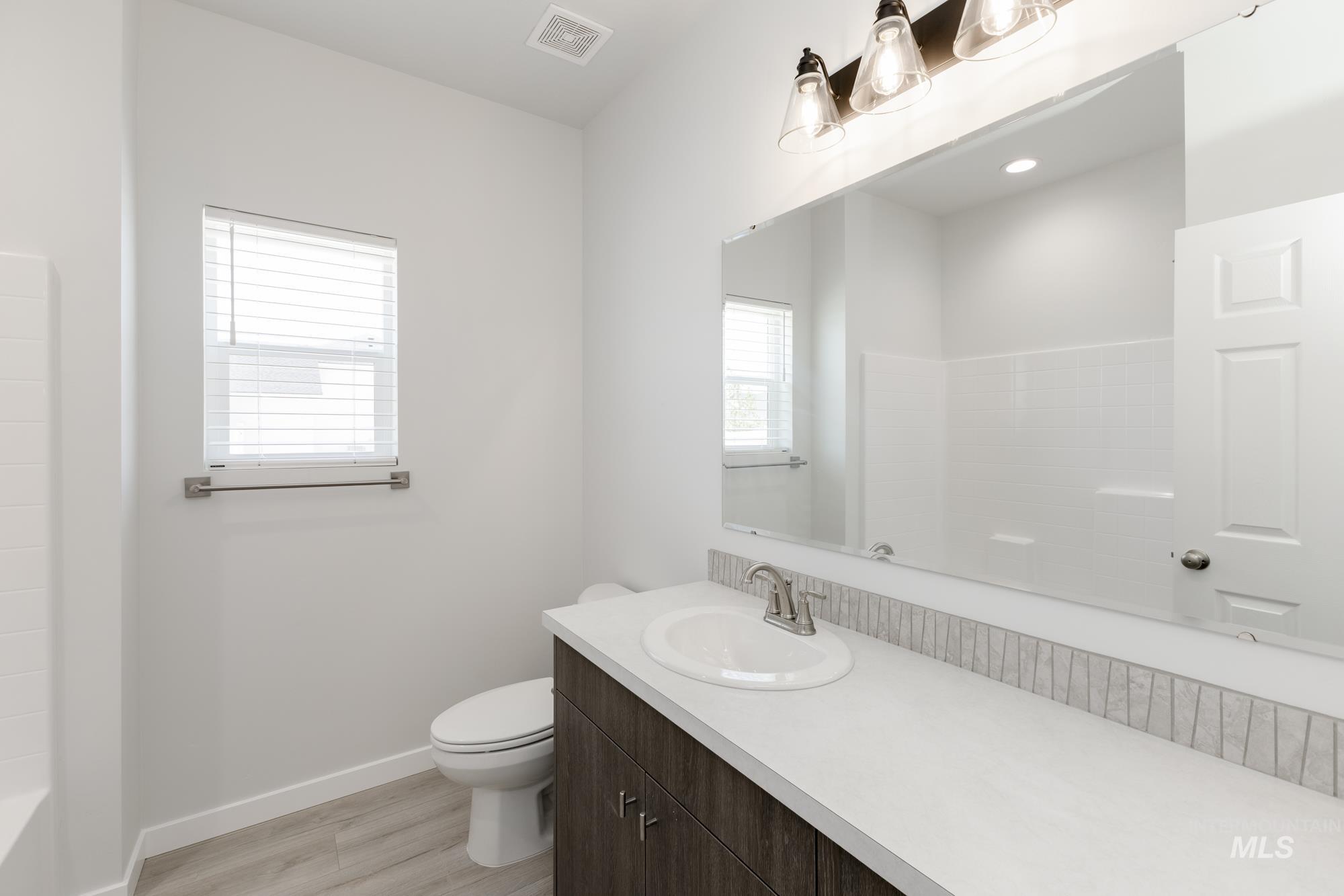 12601 Kinsella St Property Photo 13