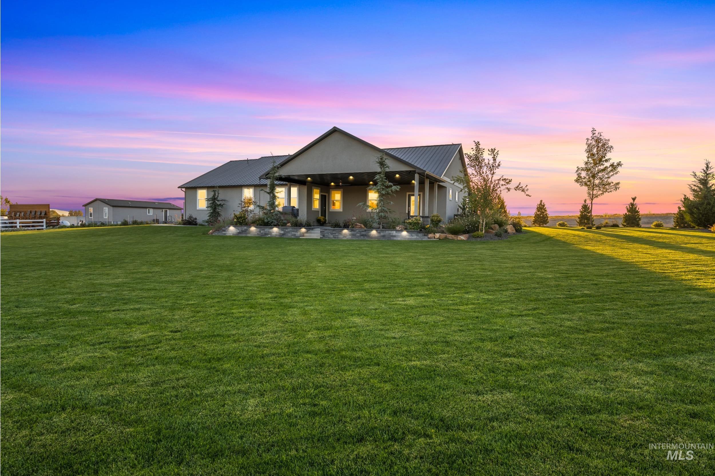 22235 Dip Ln Property Photo 1