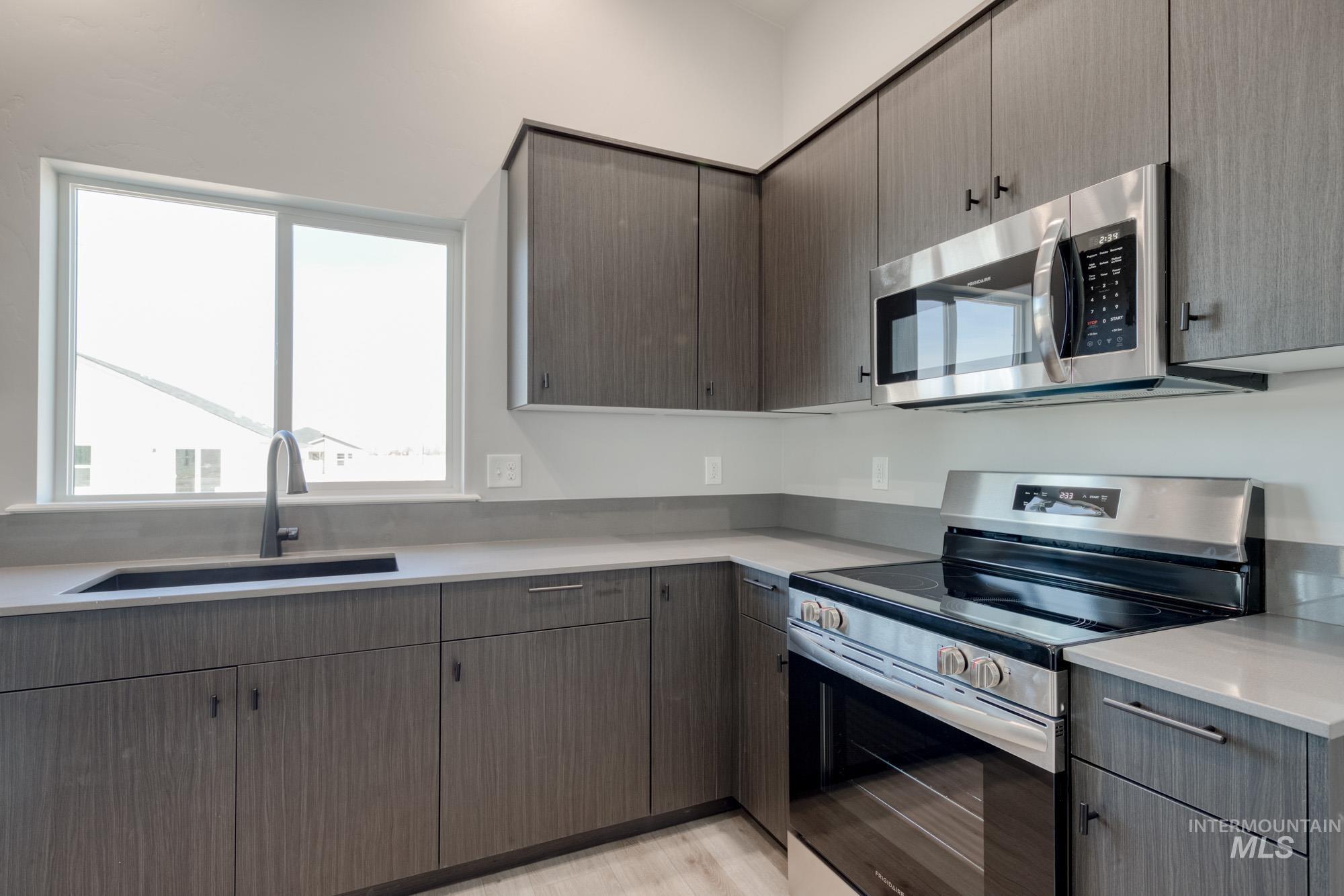 7344 E Marble Springs Dr Property Photo 9