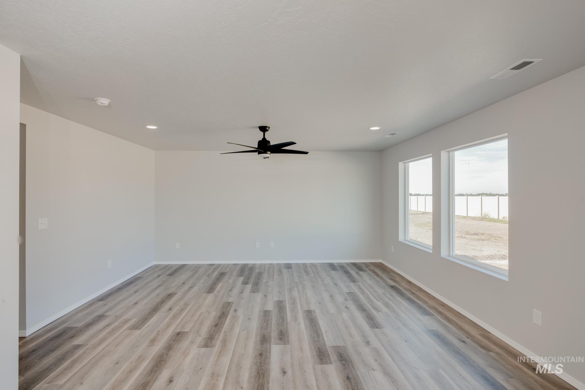 2810 N Arroyo Vista Way Property Photo 7
