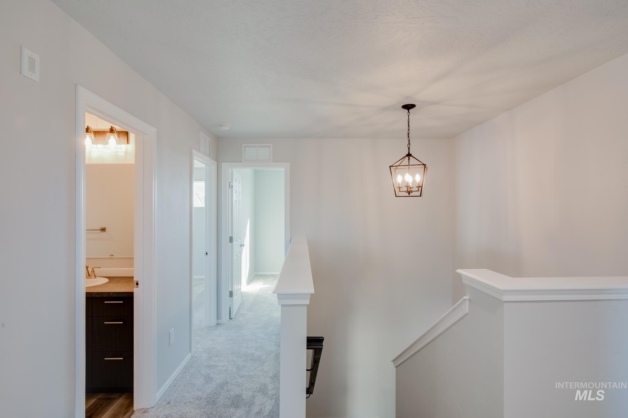 2810 N Arroyo Vista Way Property Photo 10