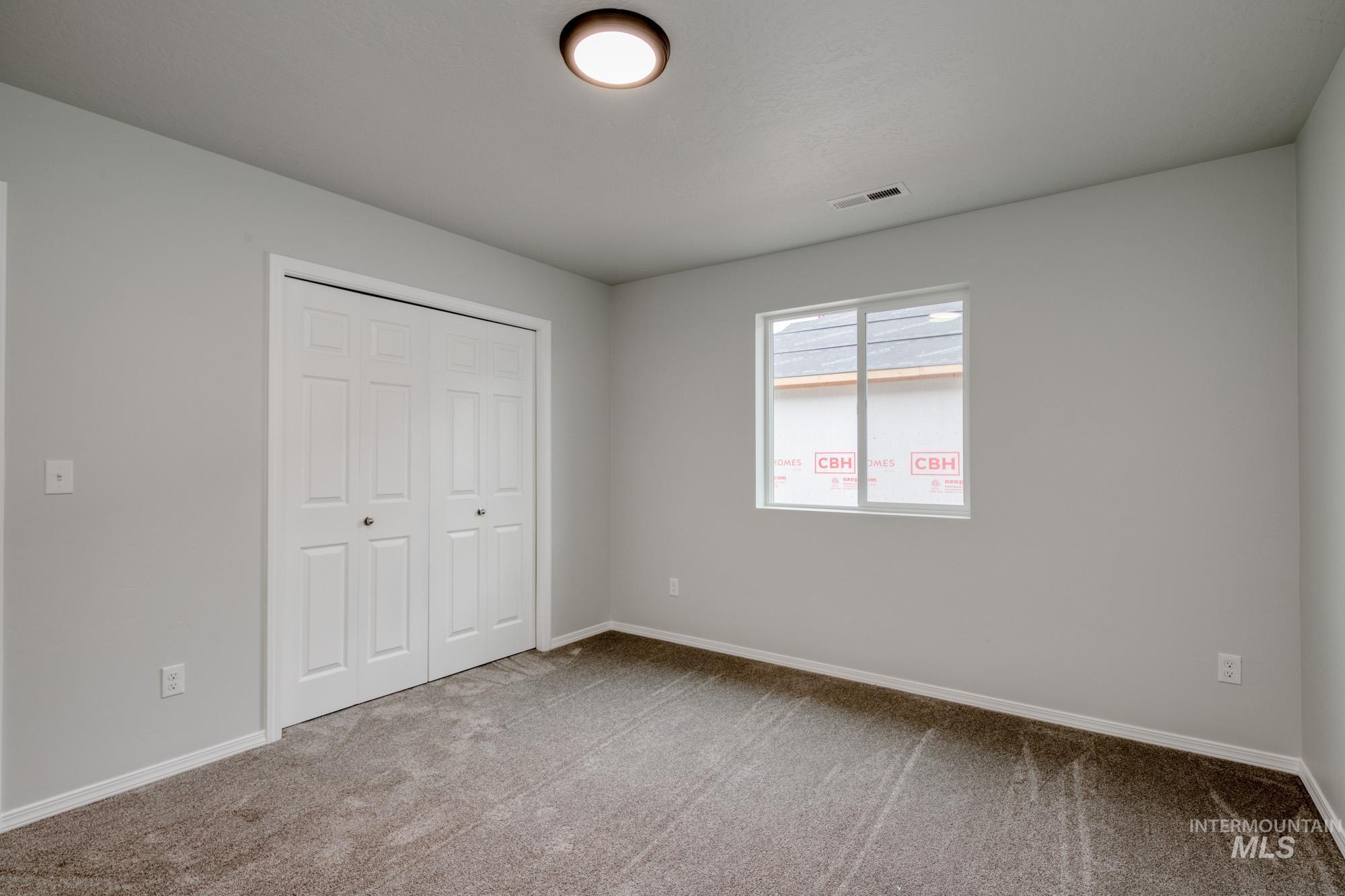 2752 N Arroyo Vista Way Property Photo 5