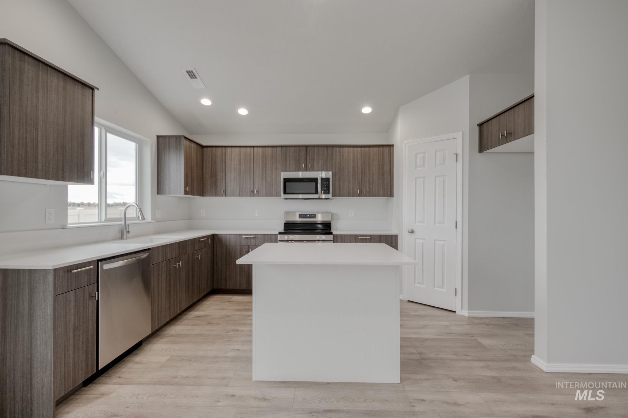 2752 N Arroyo Vista Way Property Photo 14