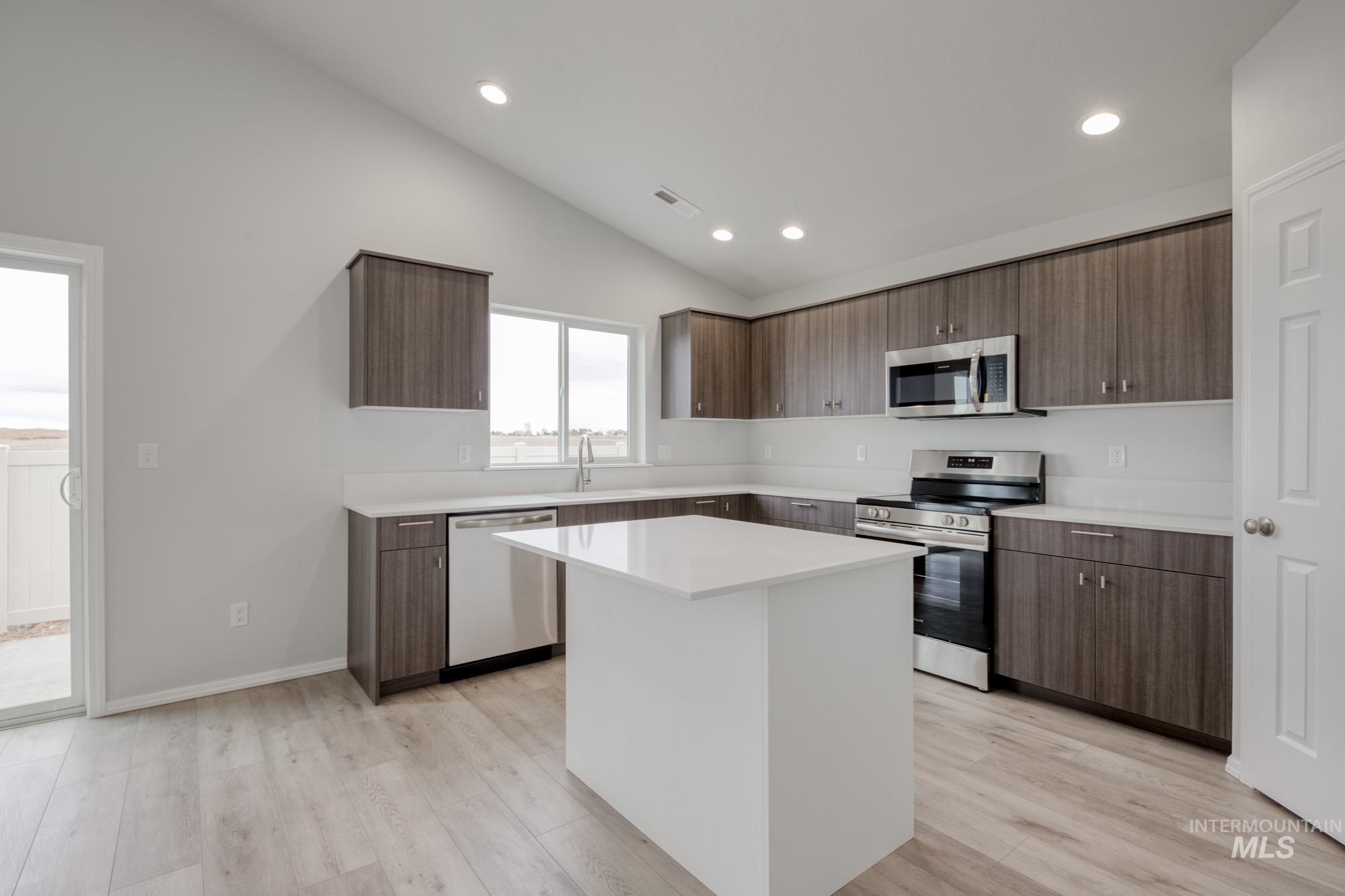 2752 N Arroyo Vista Way Property Photo 15
