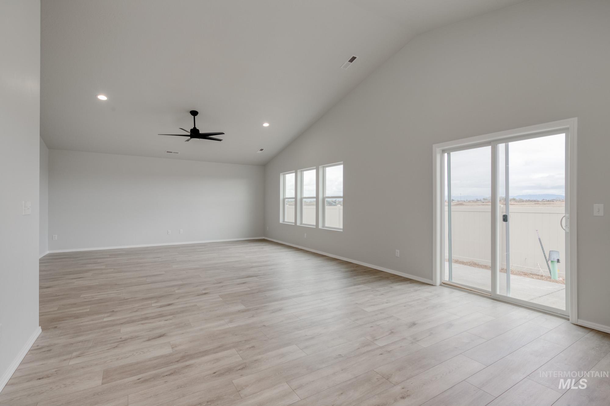 2752 N Arroyo Vista Way Property Photo 16