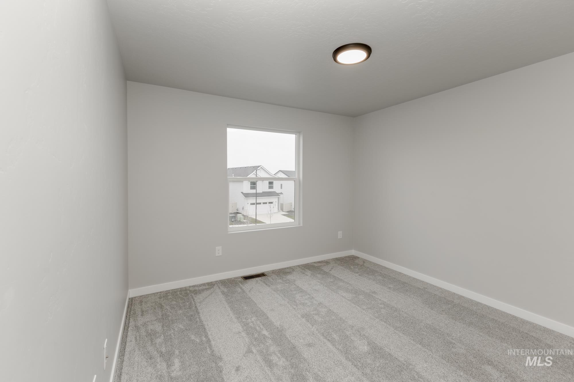 2324 W Opalite Dr Property Photo 11