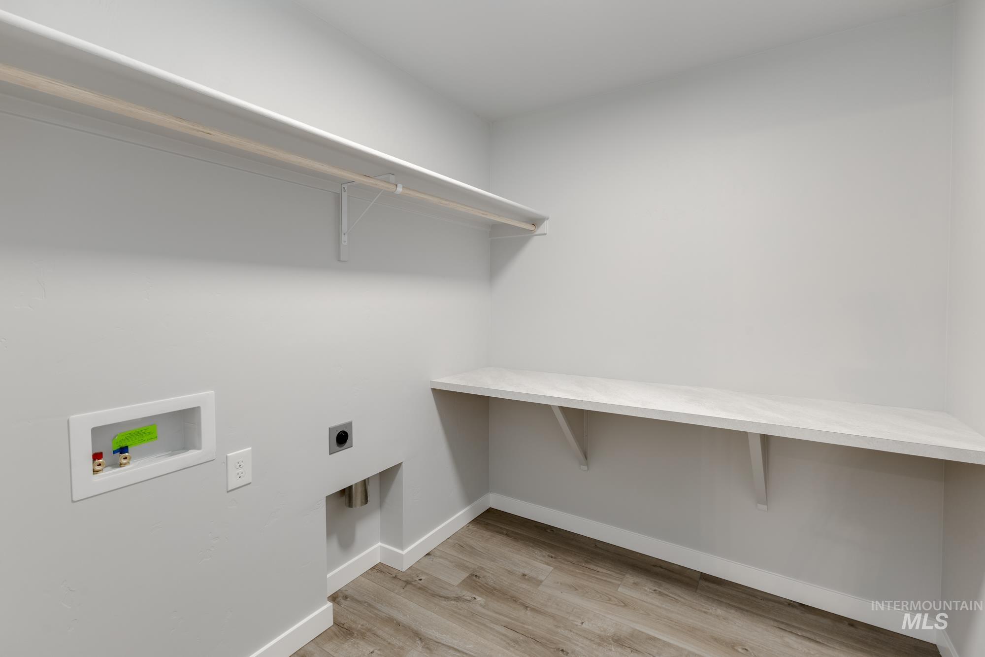 2324 W Opalite Dr Property Photo 12