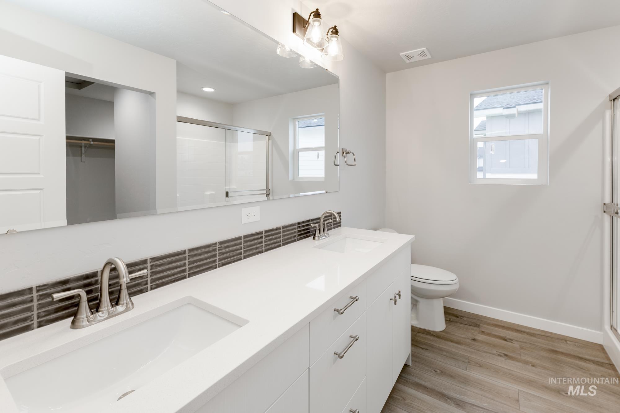 2324 W Opalite Dr Property Photo 16