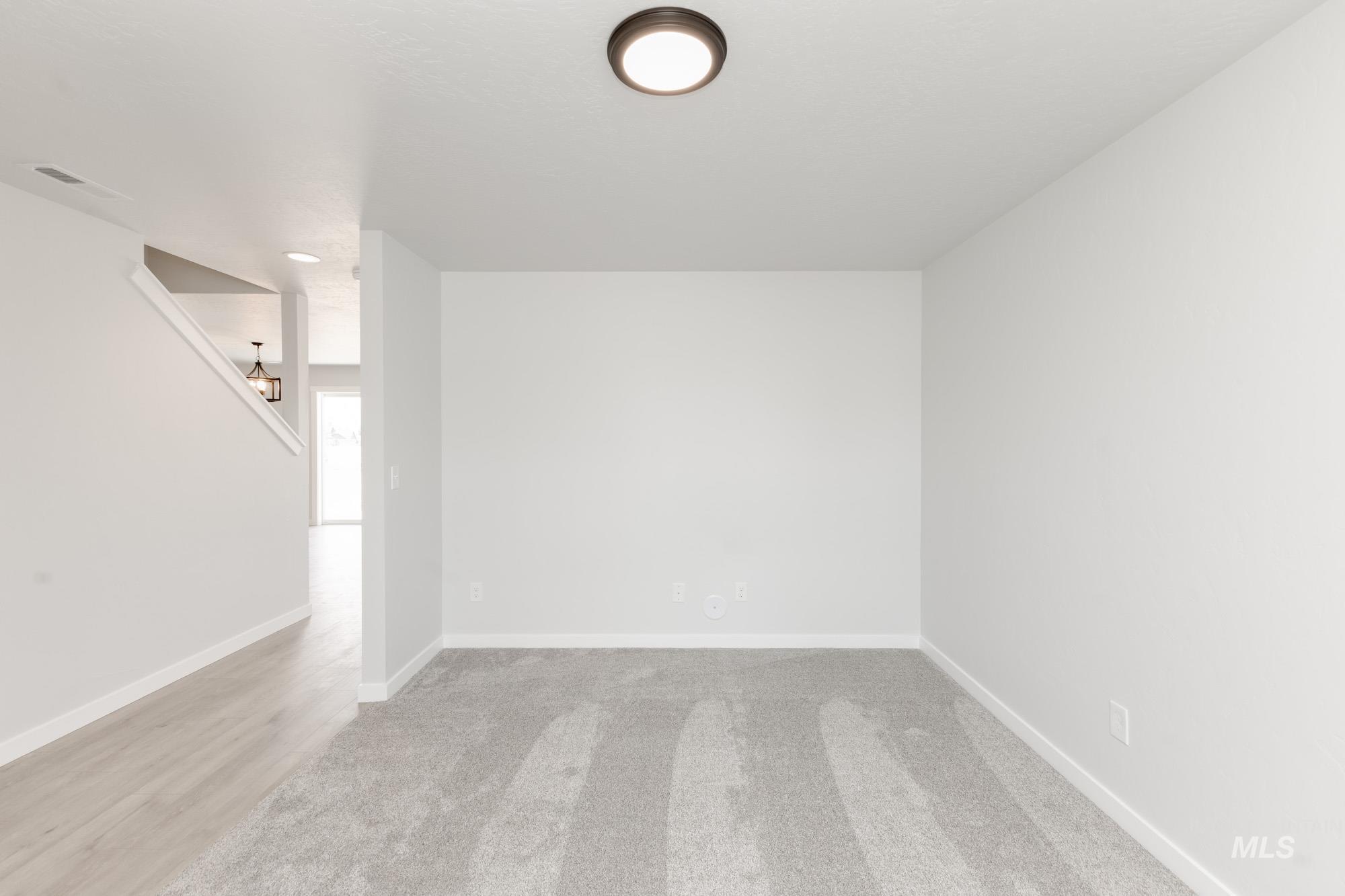 5391 S Memory Pl Property Photo 13