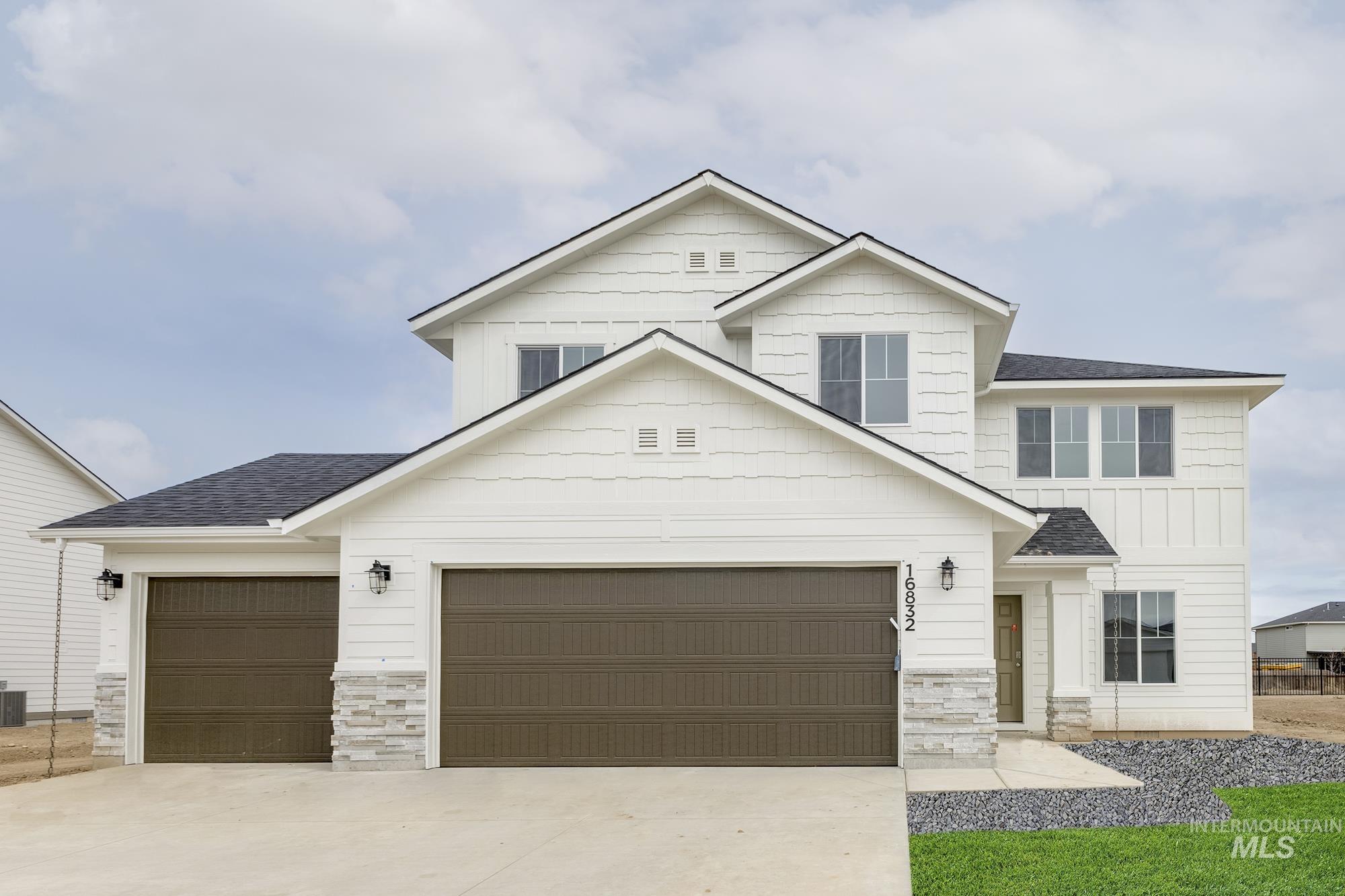 16832 Dunning Way Property Photo