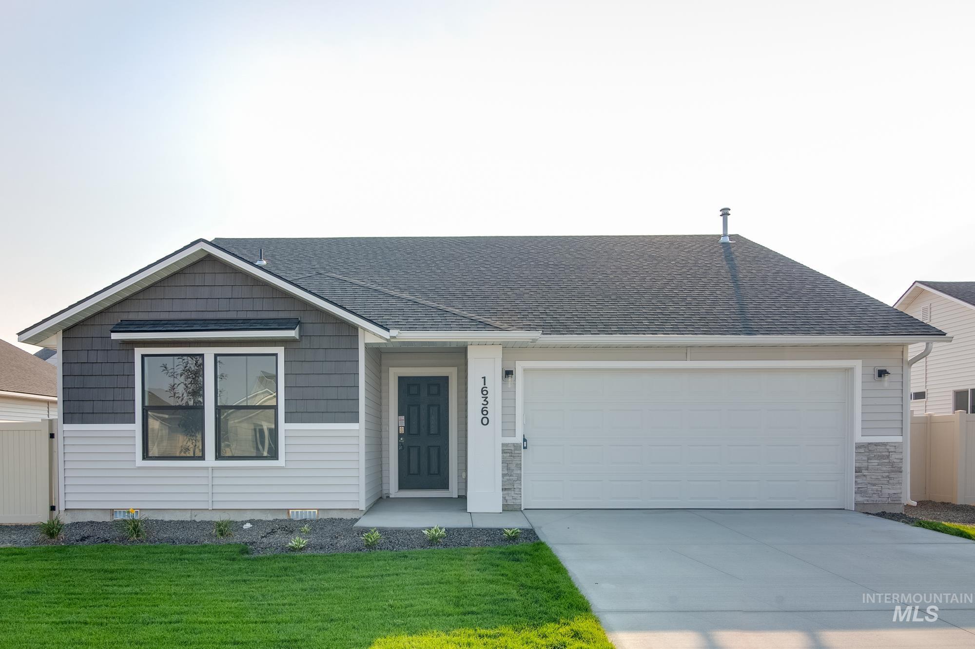16307 Grade Ave Property Photo 1