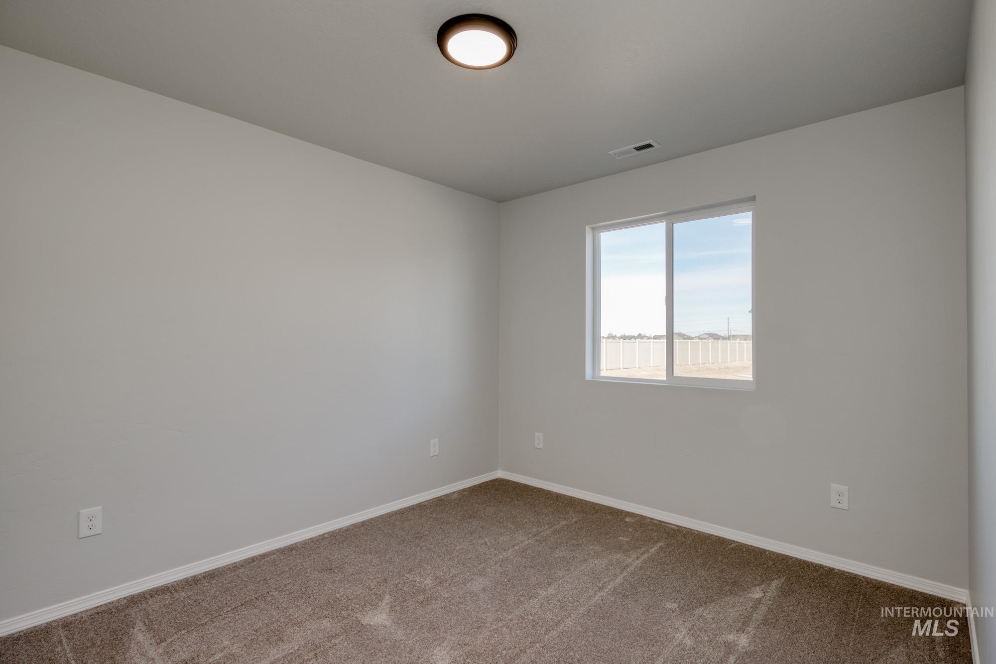 16307 Grade Ave Property Photo 15