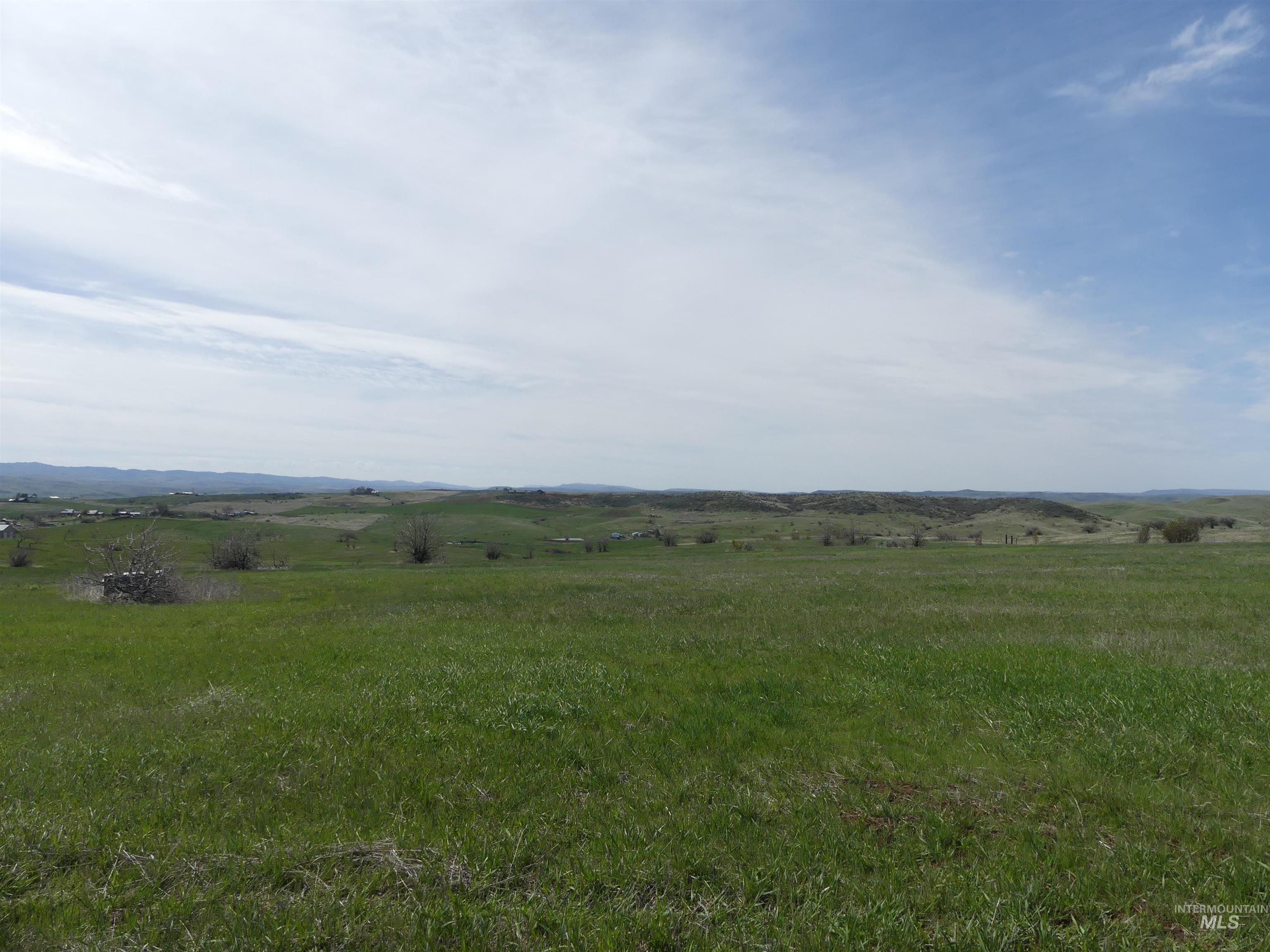 Tbd Apple Ln Block 4 Lot 11 Property Photo 9