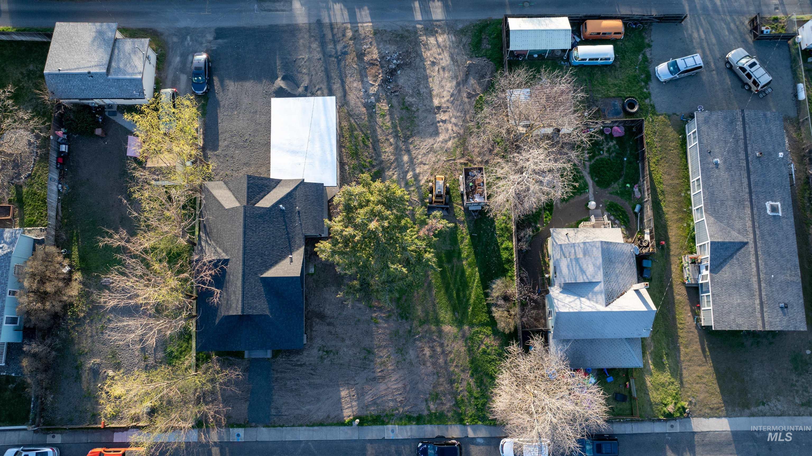 Real Estate Main Image