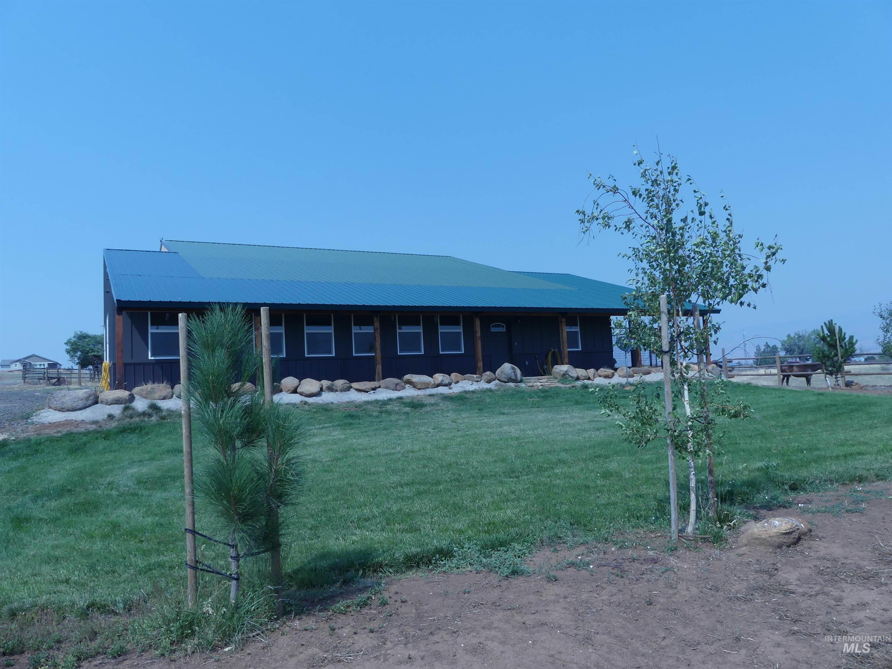 2193 Apple Lane Property Photo 12