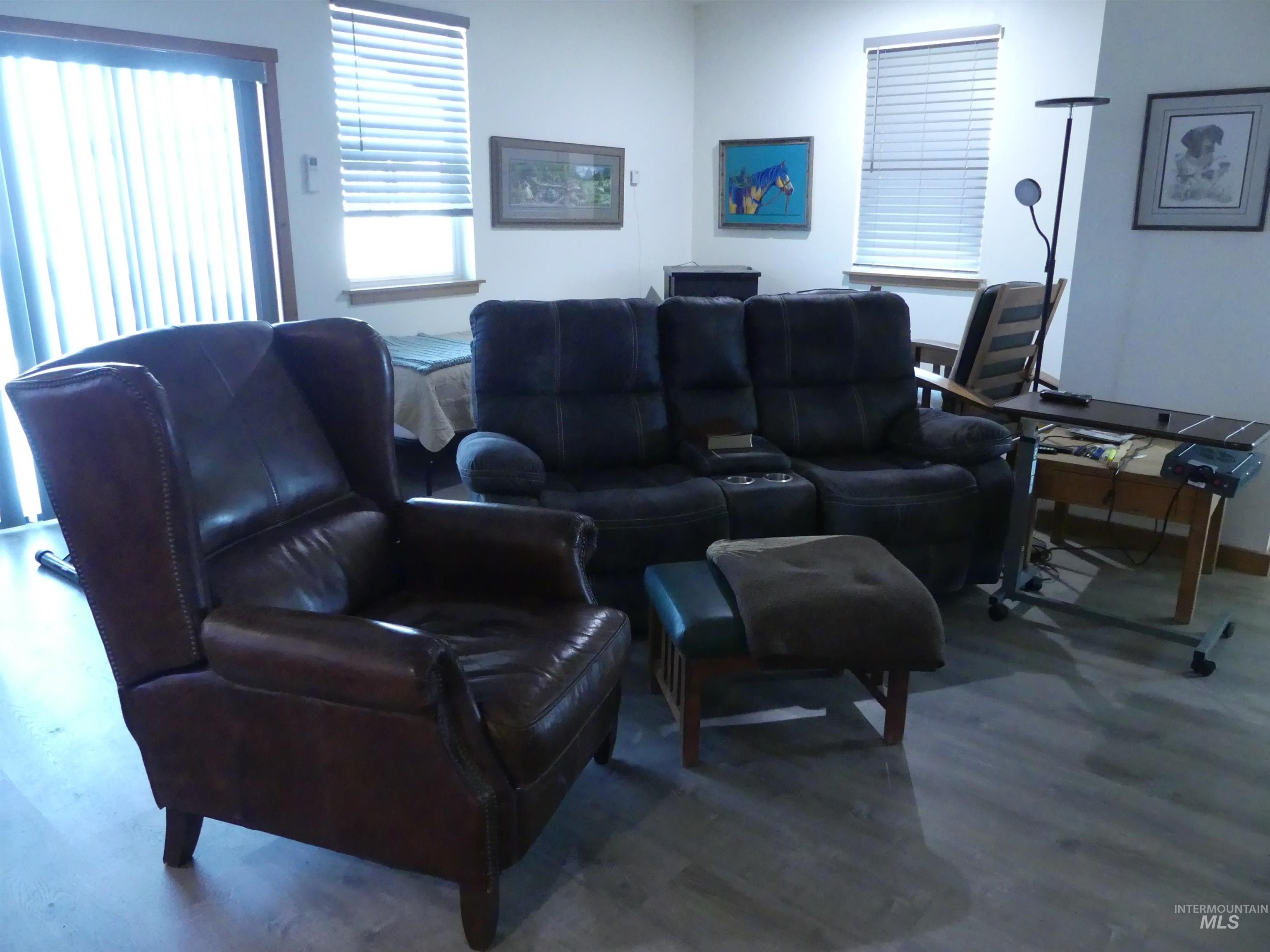 2193 Apple Lane Property Photo 15