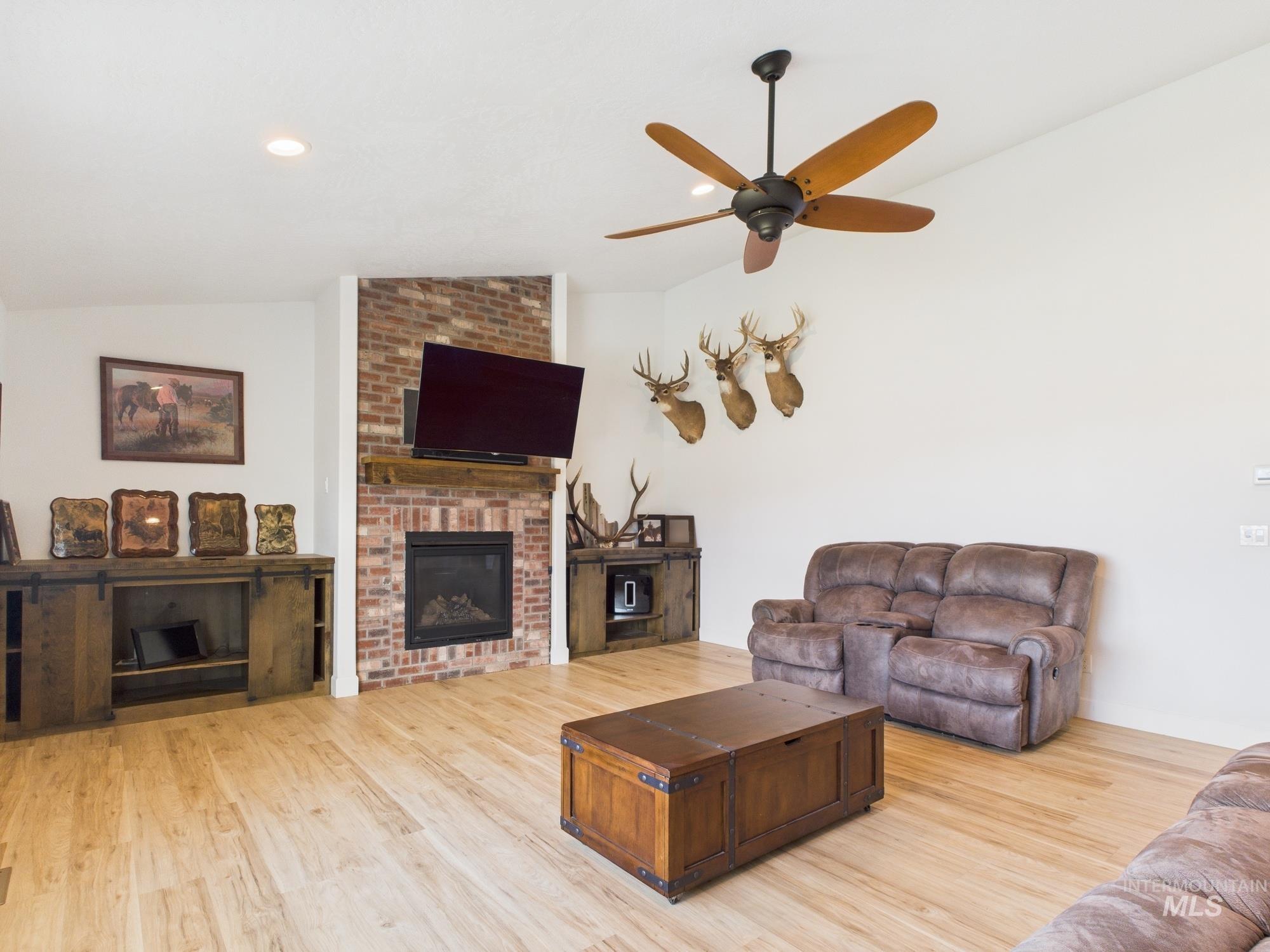 3224 Parkridge Way Property Photo 6