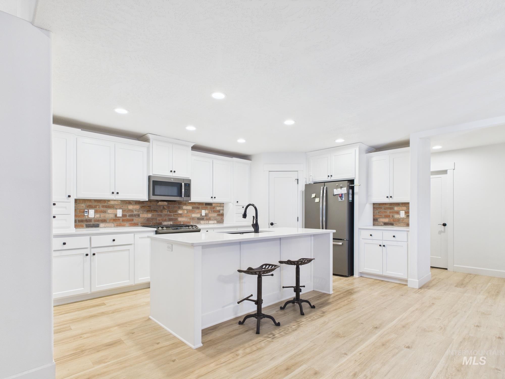3224 Parkridge Way Property Photo 11
