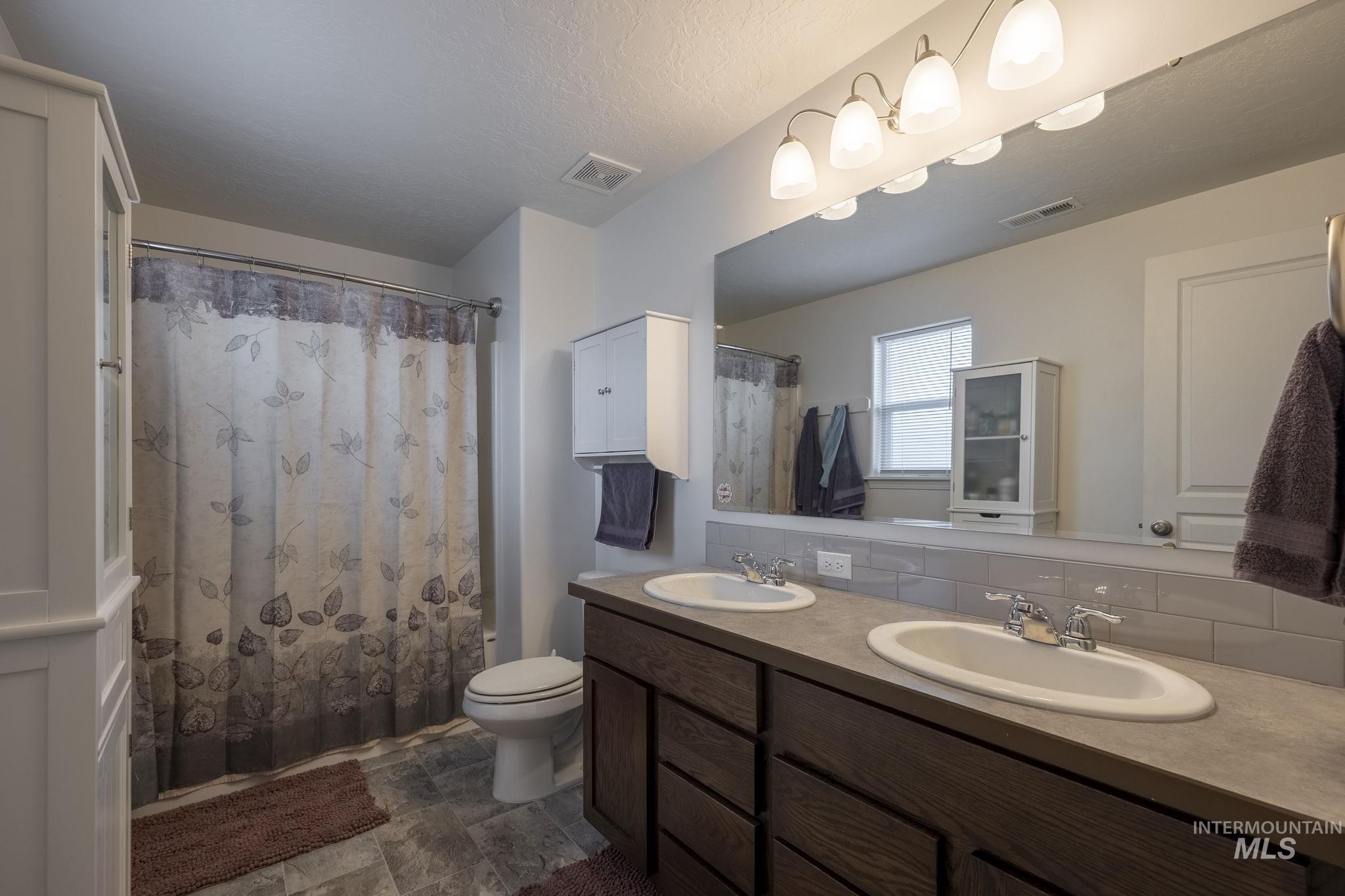 4006 Nantucket St Property Photo 15