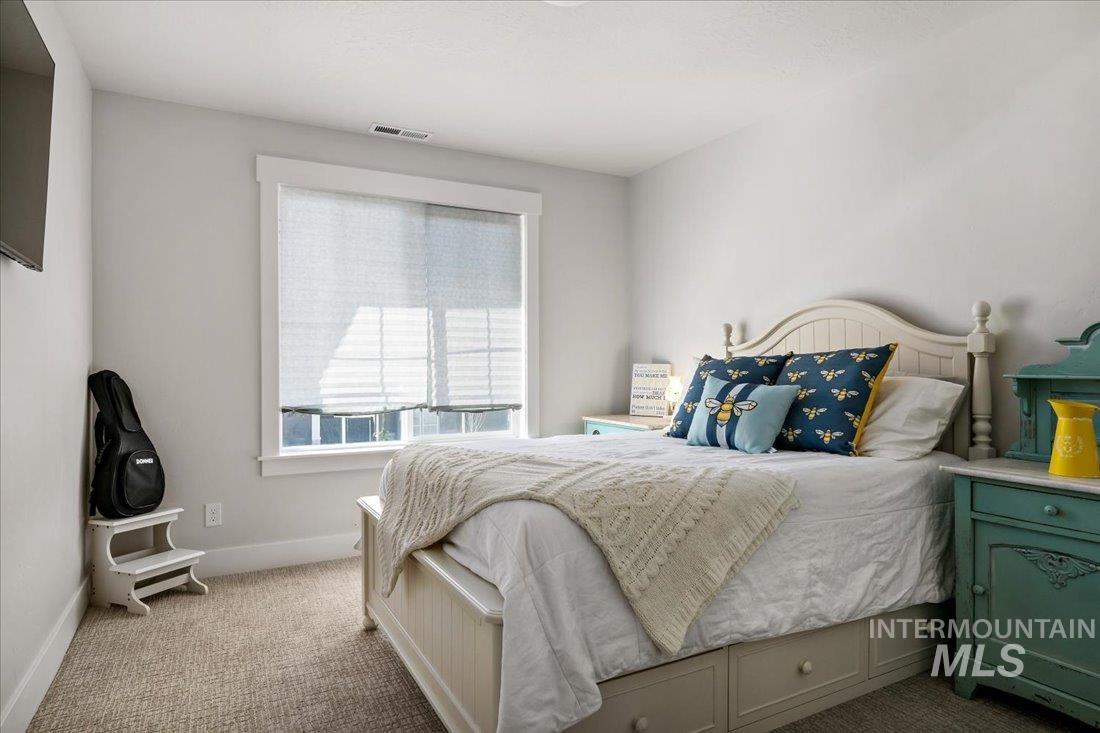6636 S Steeple Avenue Property Photo 24