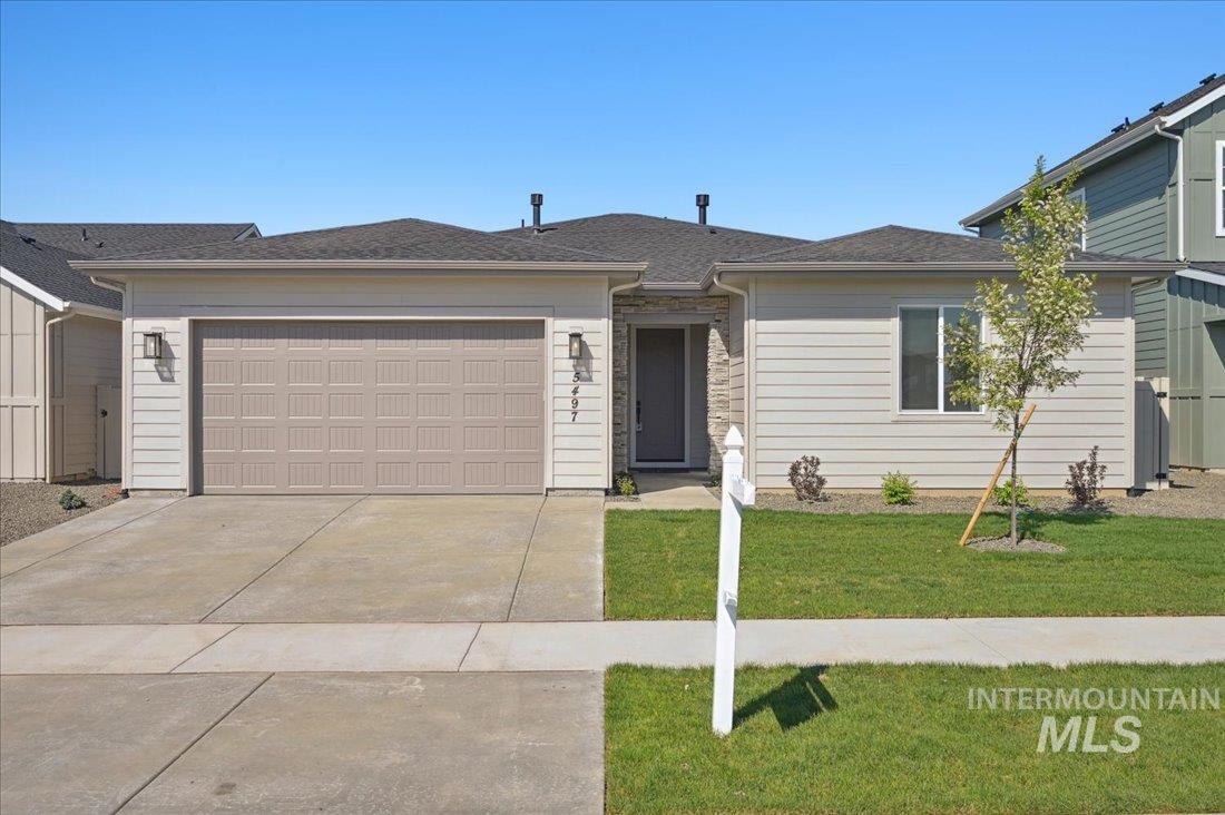 5497 N Patimos Ave Property Photo