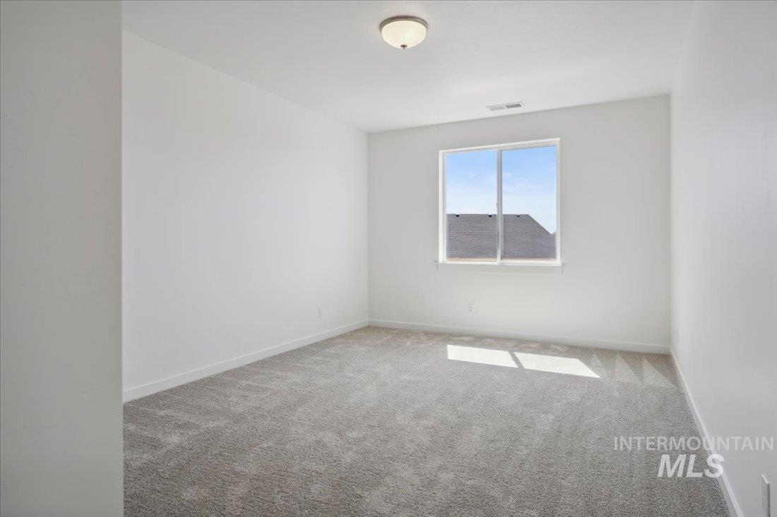 5321 N Sweet Clover Ave Property Photo 30