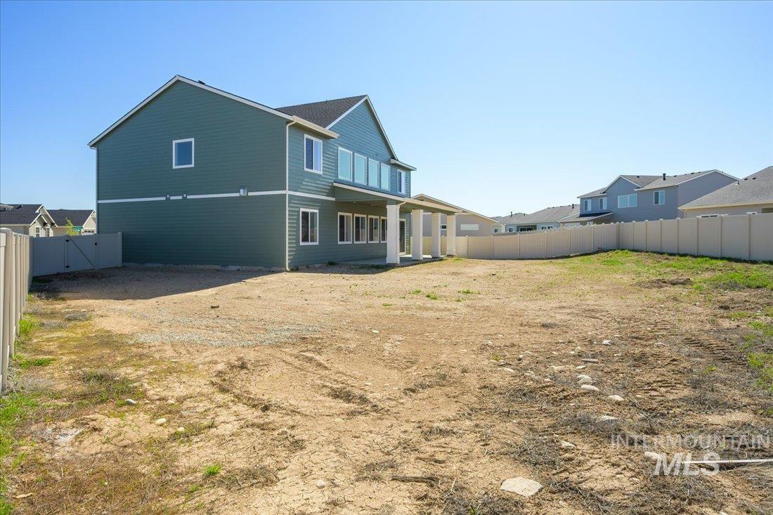 5321 N Sweet Clover Ave Property Photo 39
