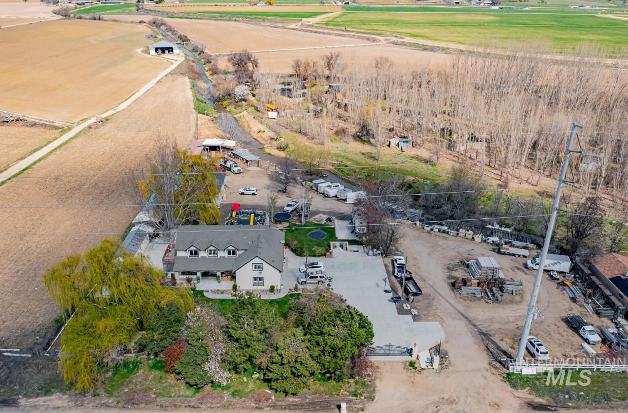 9252 Hwy 20 26 Property Photo 7