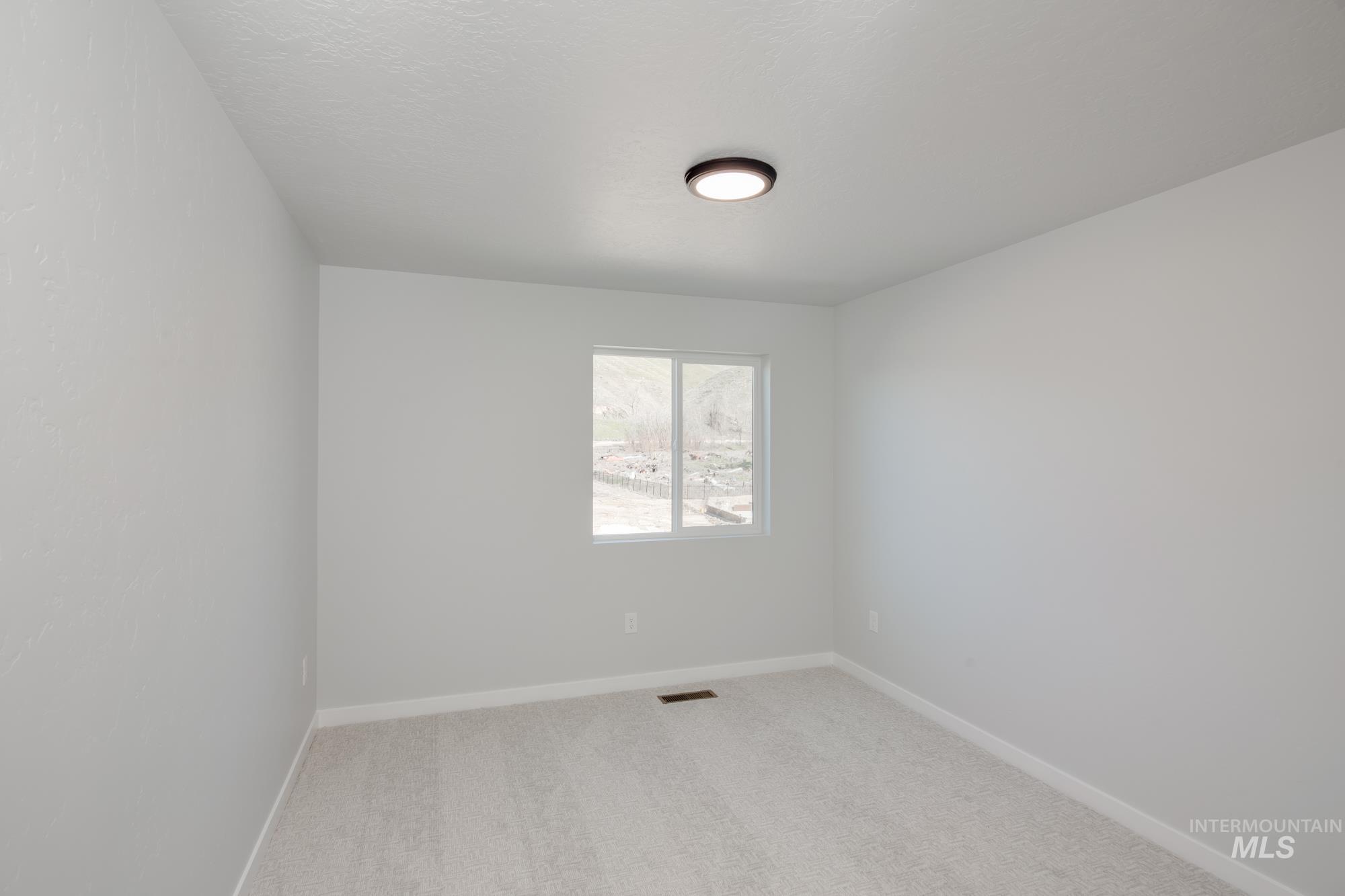2815 N Rocky Bottom Way Property Photo 13