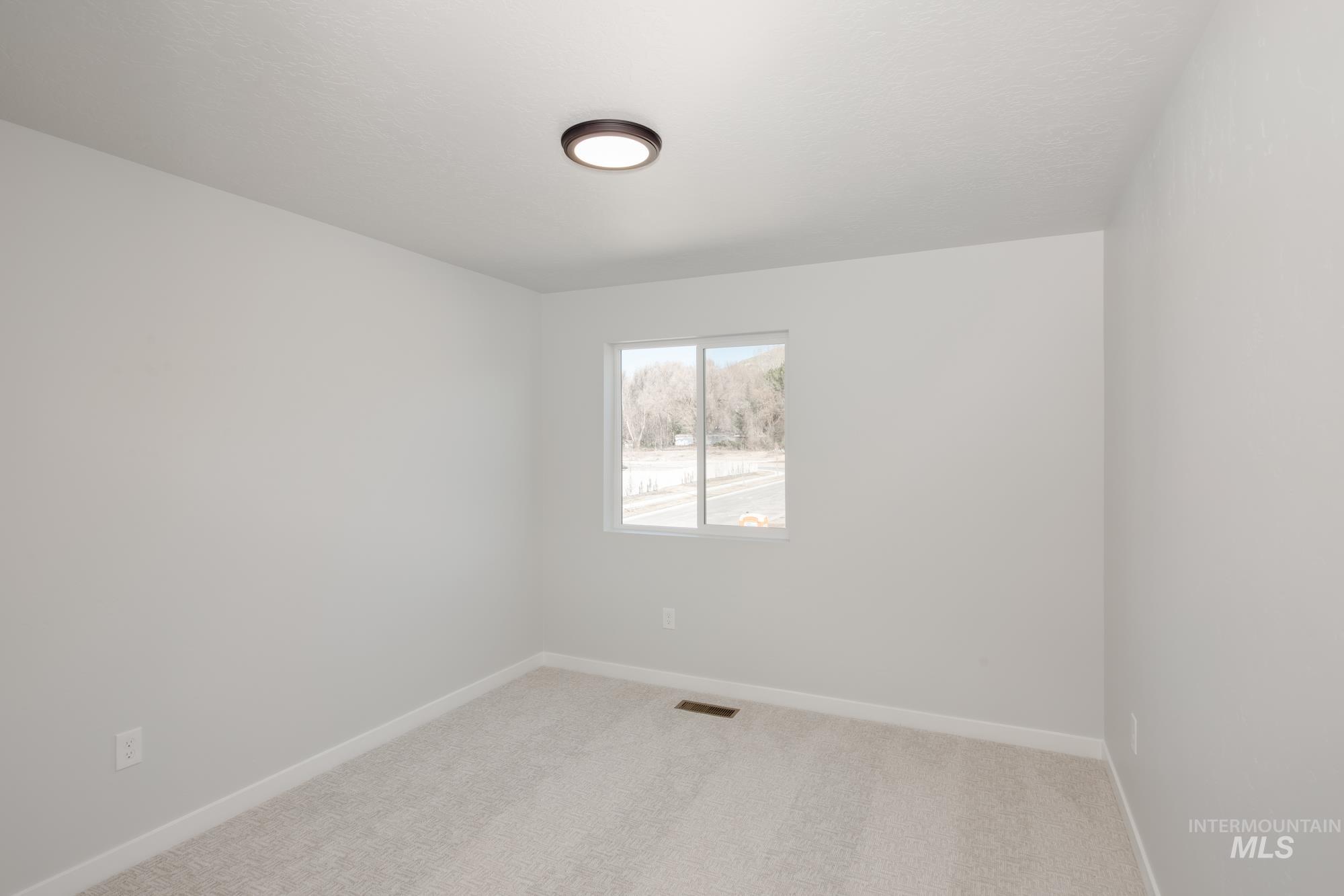 2815 N Rocky Bottom Way Property Photo 14