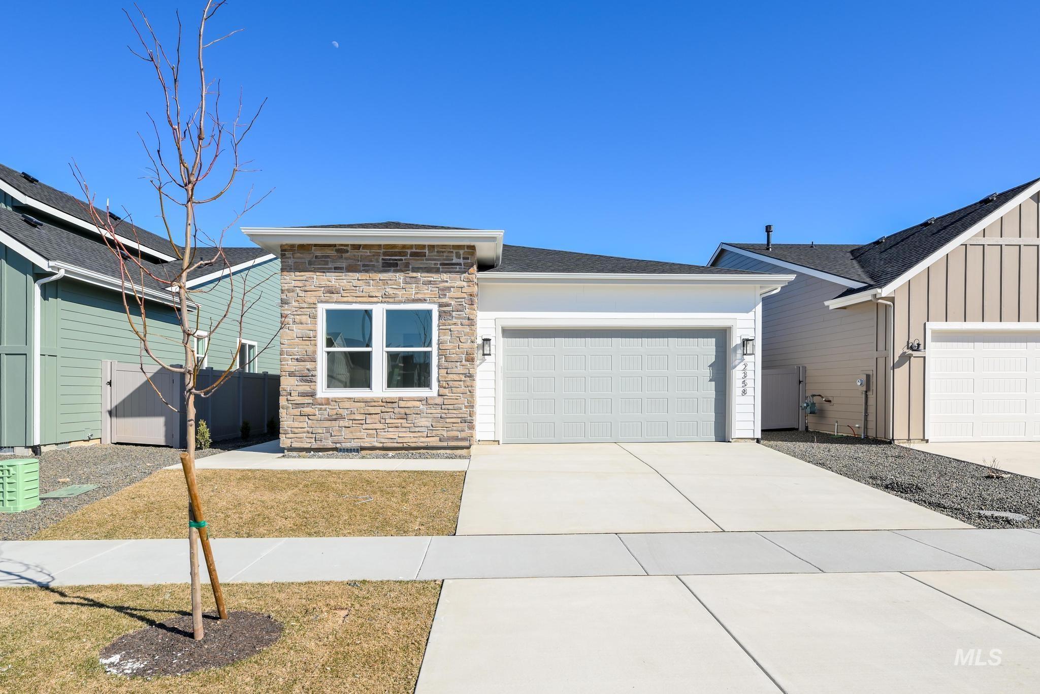 Star Real Estate Listings Main Image