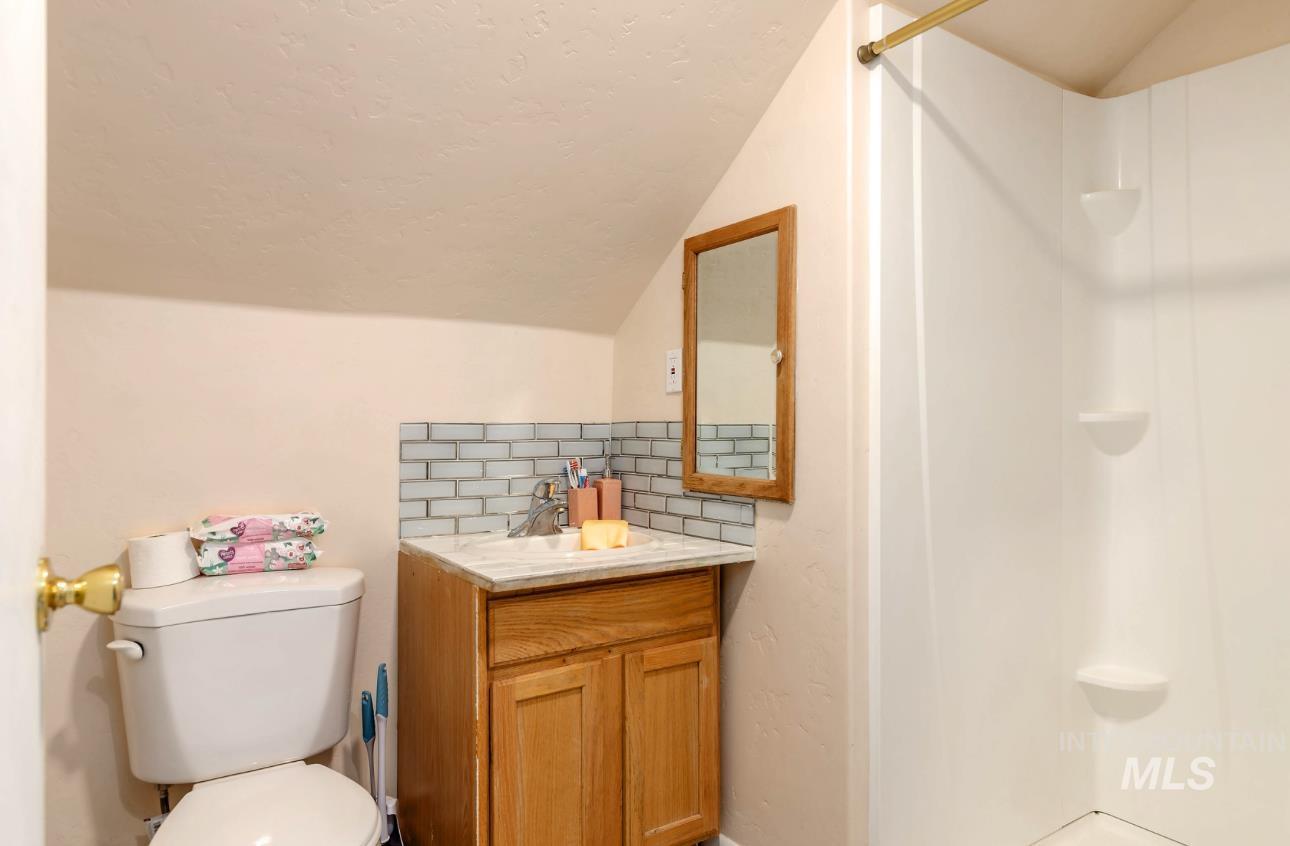 5821 W Bennett Rd. Property Photo 17