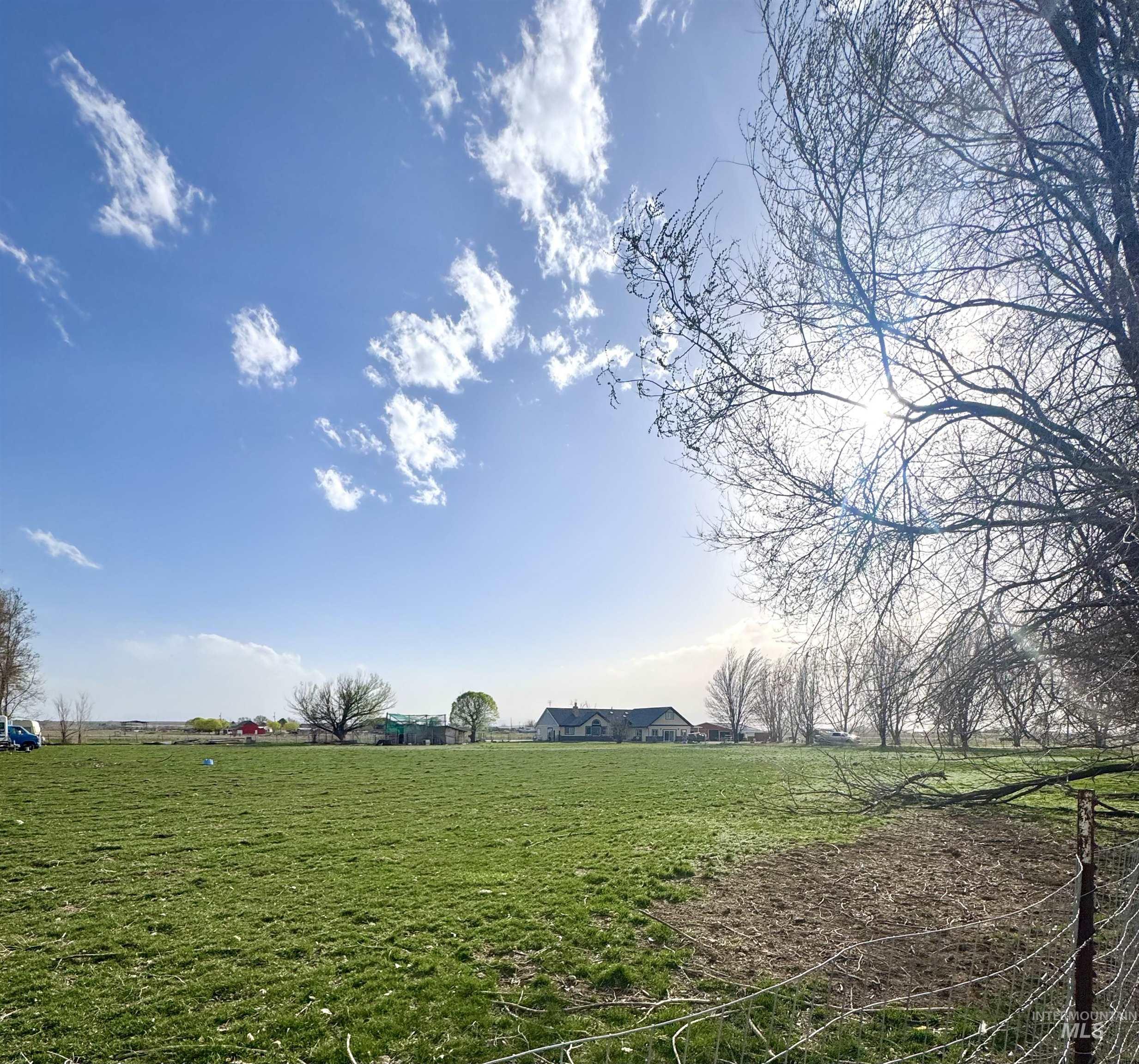 5821 W Bennett Rd. Property Photo 24