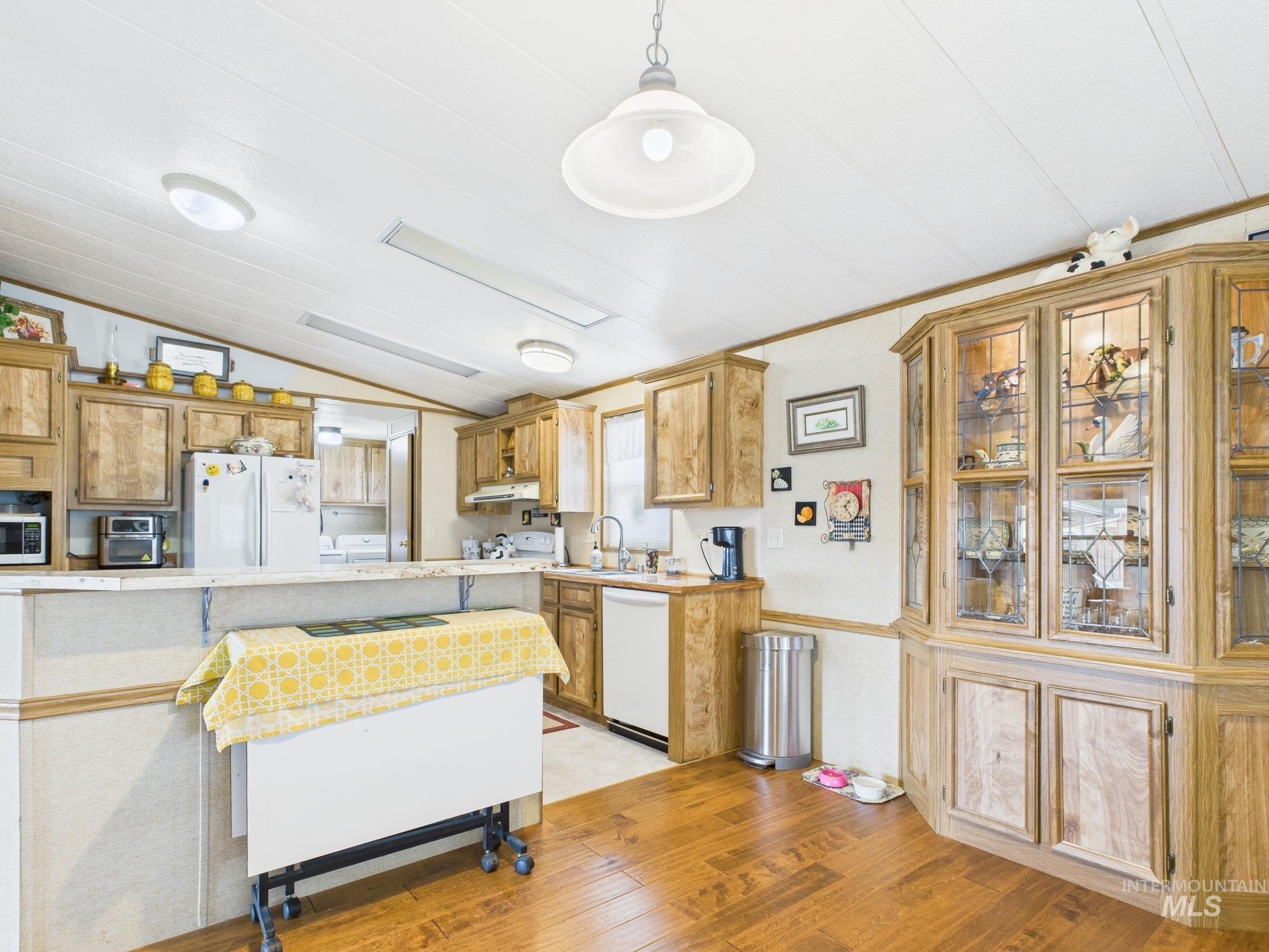 2015 6th Ave Property Photo 10