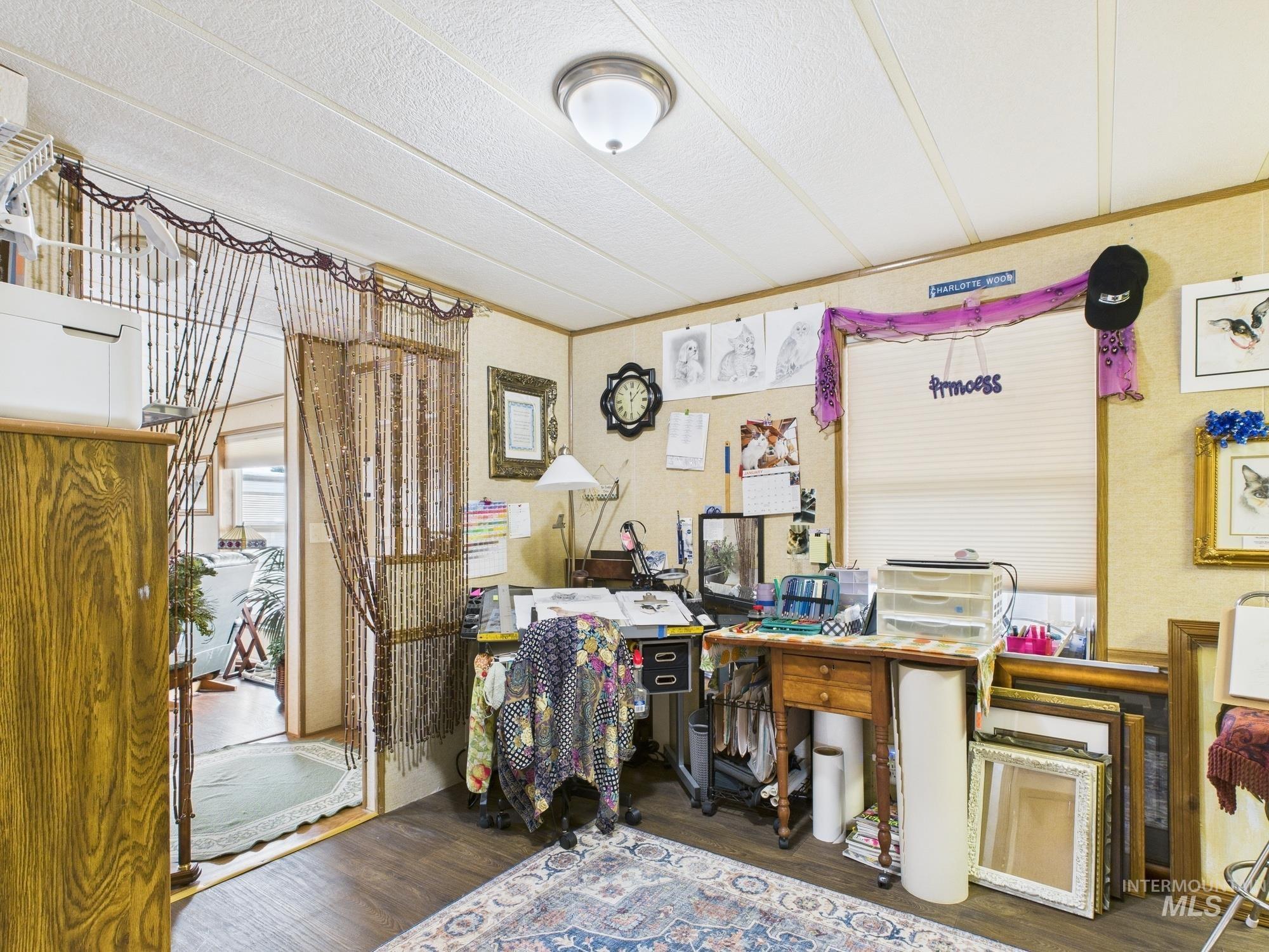 2015 6th Ave Property Photo 15