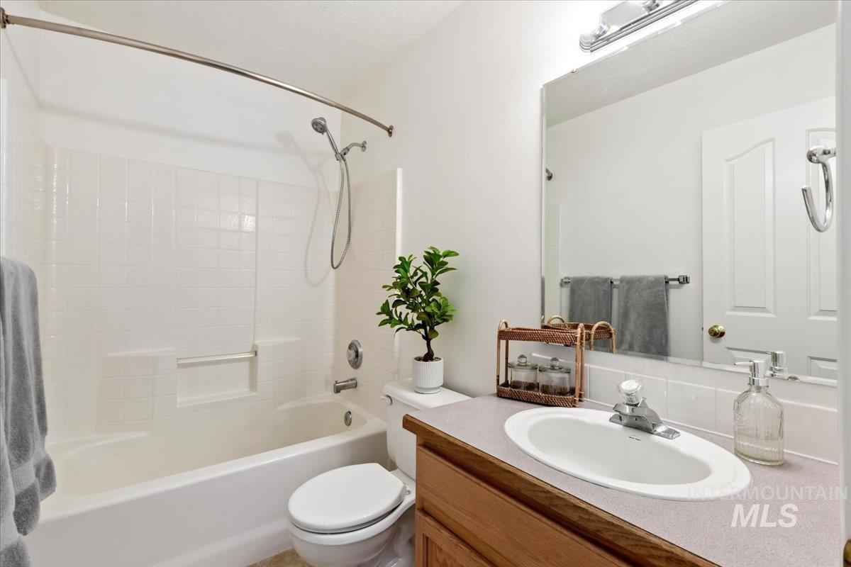 1526 W Bonneville Ct Property Photo 15