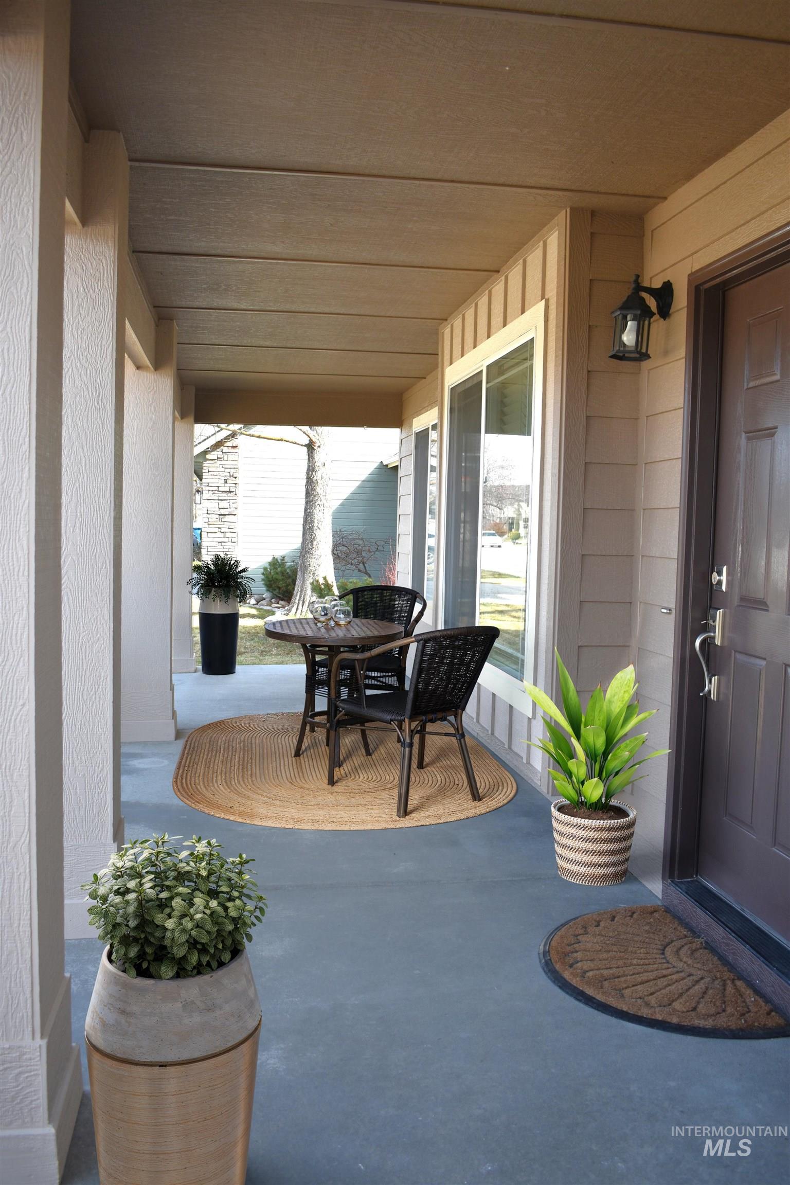 11085 W Box Canyon St. Property Photo 2