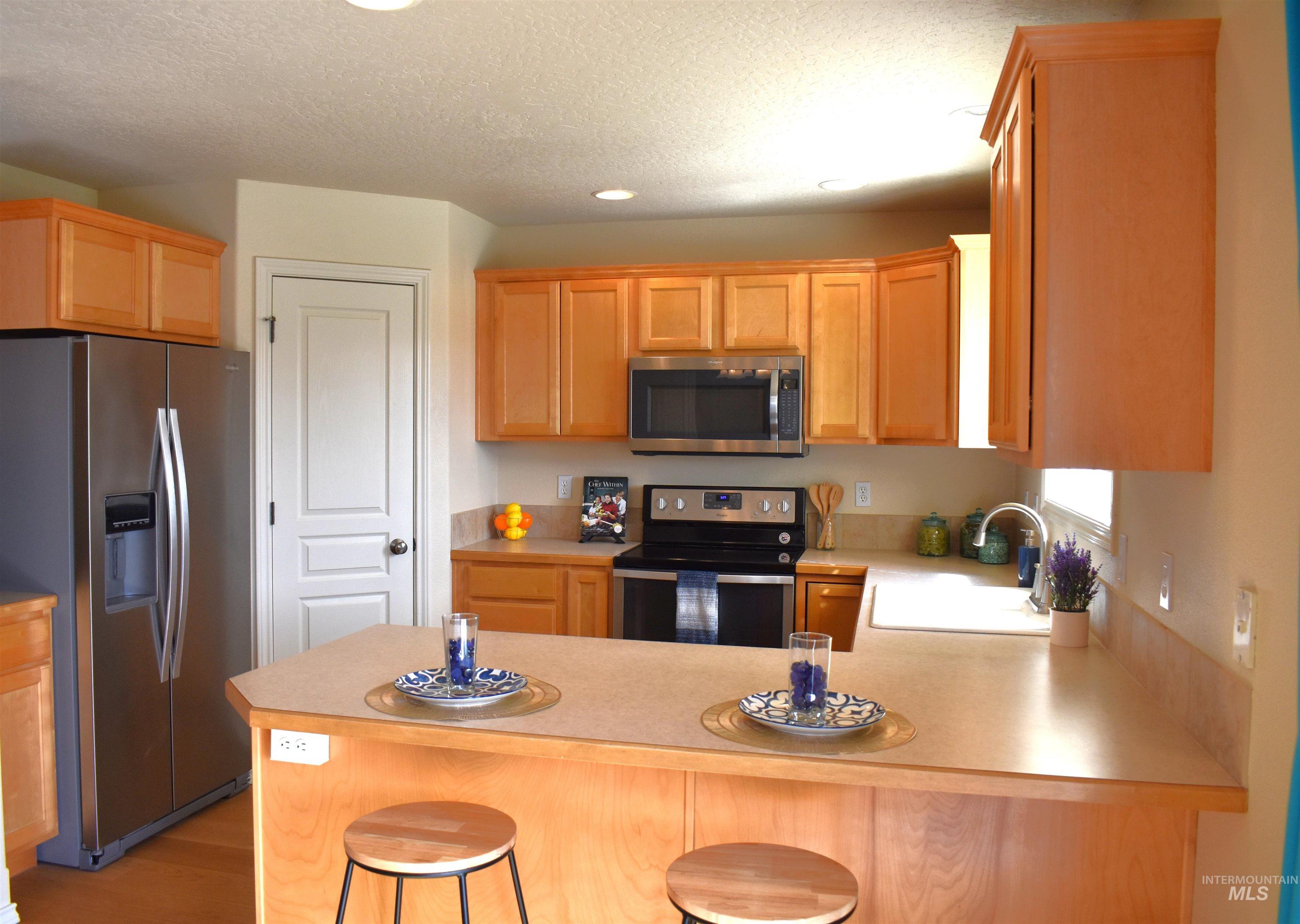 11085 W Box Canyon St. Property Photo 6