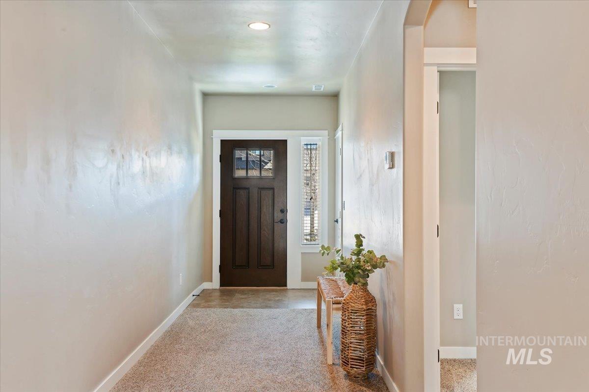 1318 W Cactus St Property Photo 3