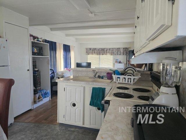 3249 W Cherry Ln. Property Photo 3