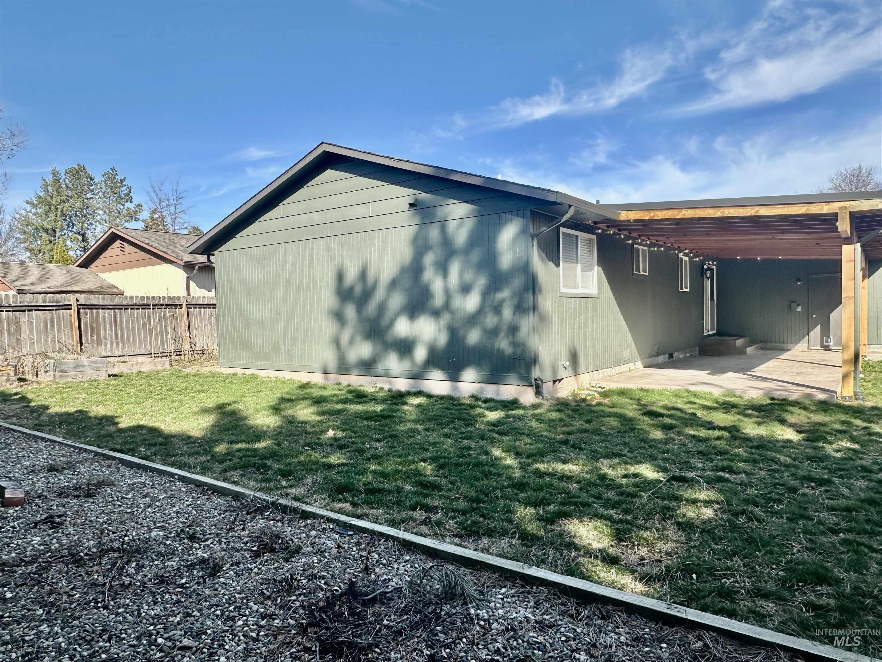 811 Valley View Dr Property Photo 19