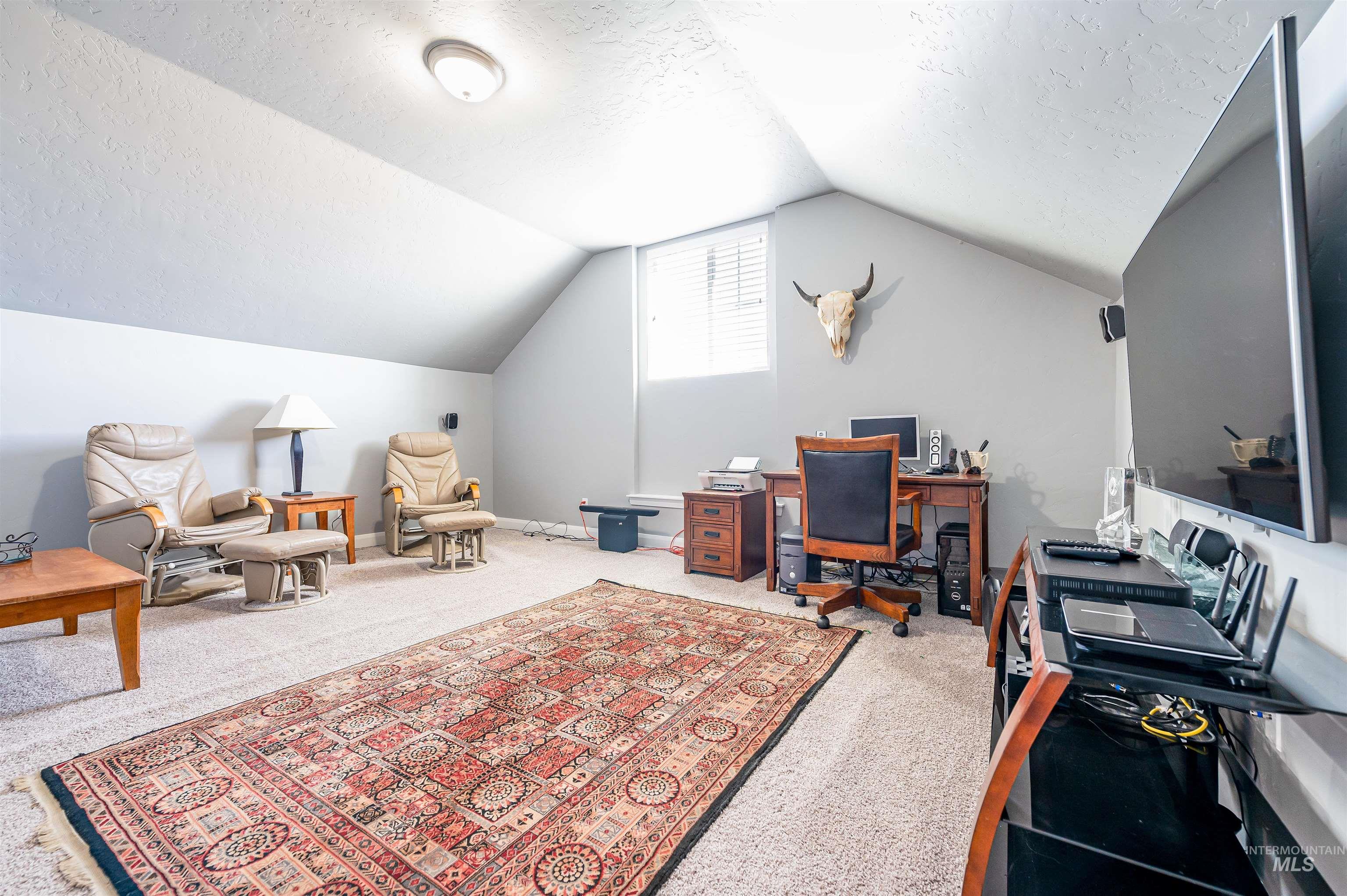 9329 S Updale Ave Property Photo 16