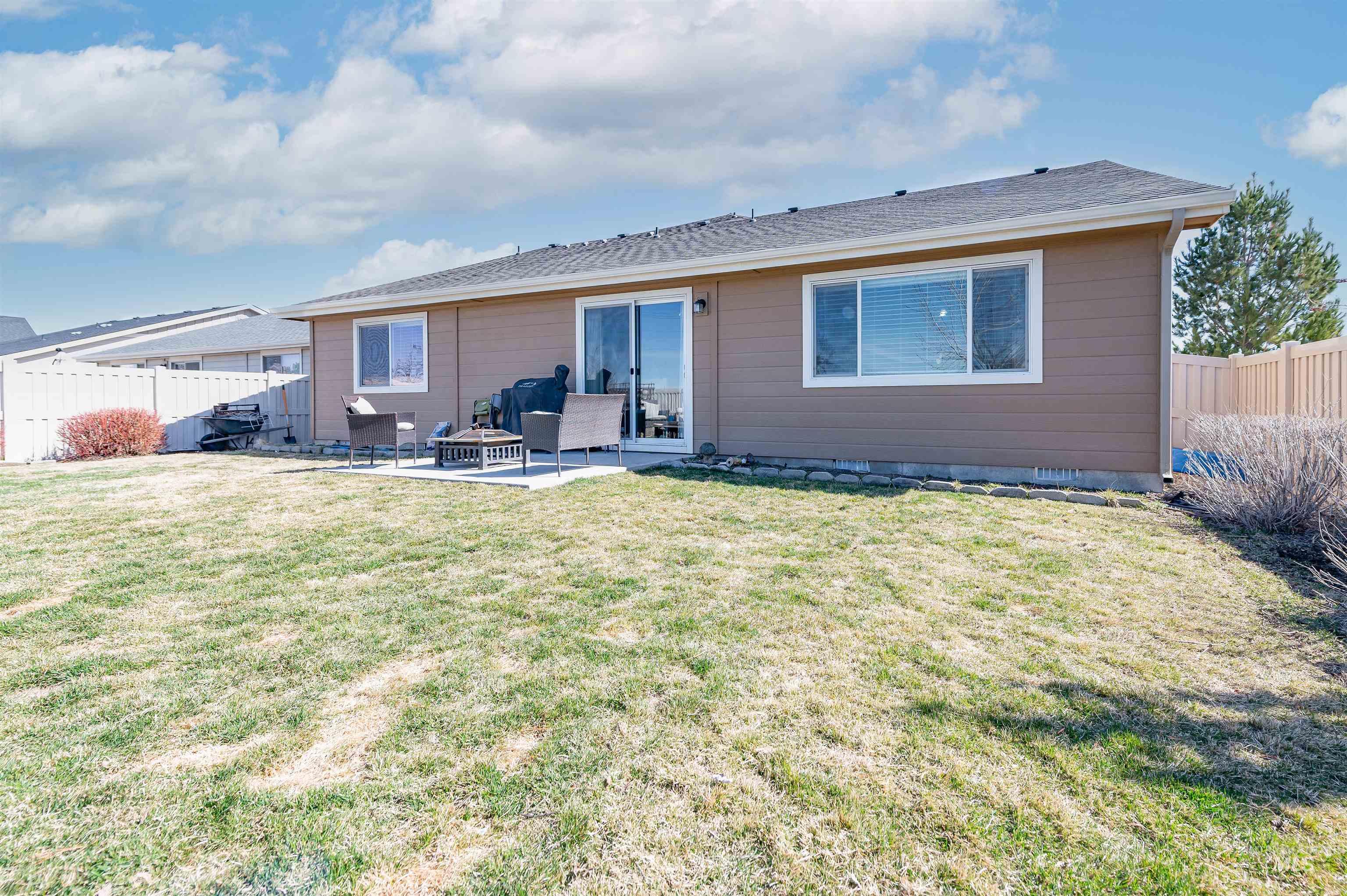 9329 S Updale Ave Property Photo 20