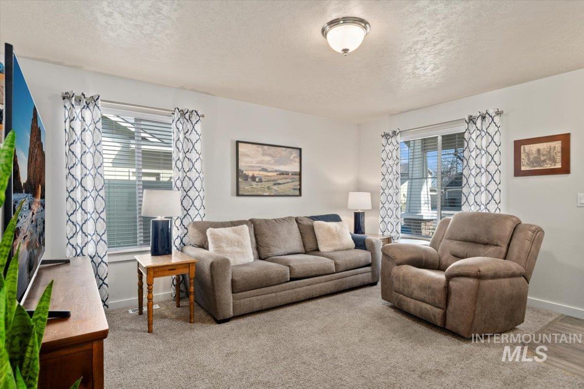 2160 Quilceda Property Photo 7