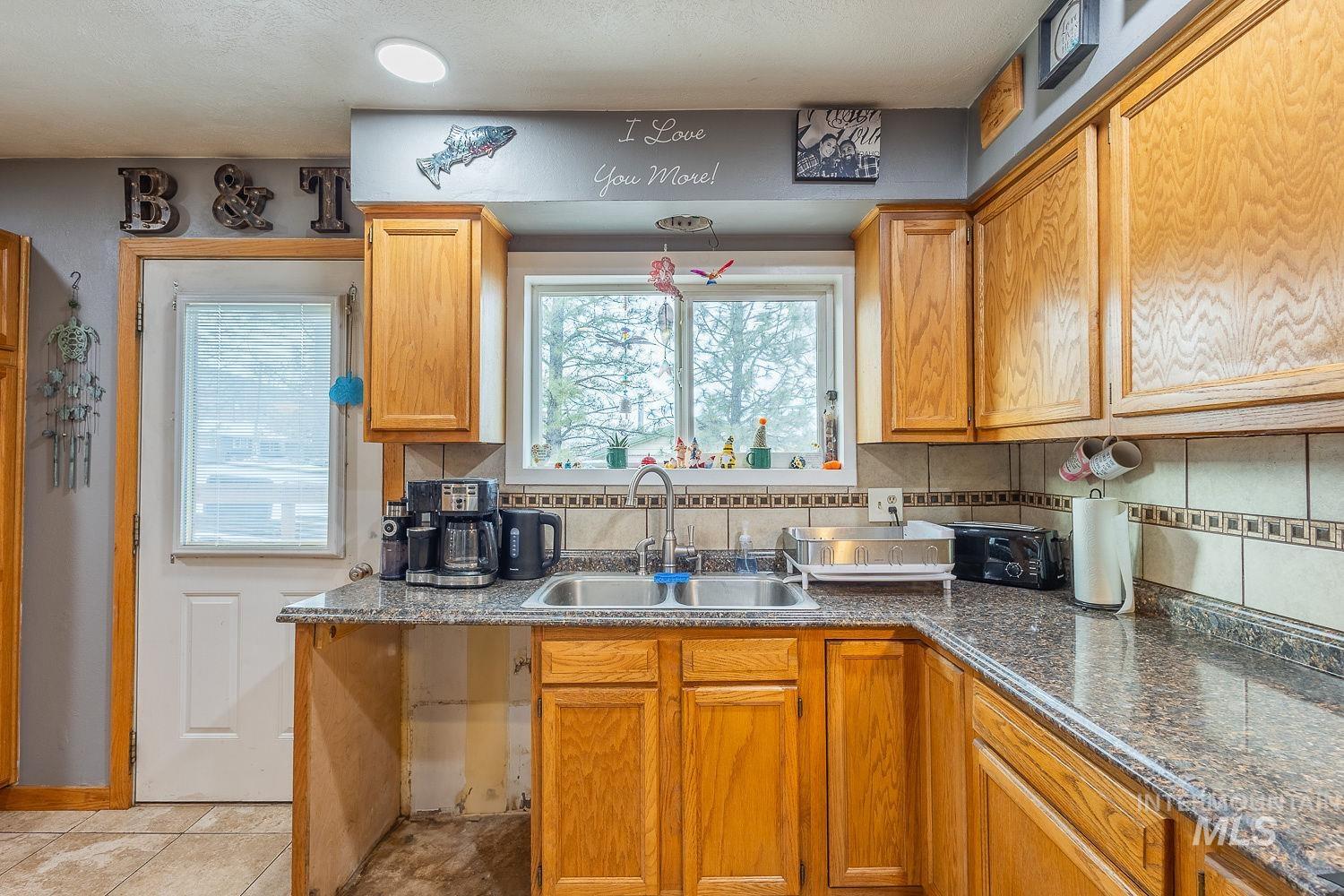 204 N Kuhl Property Photo 16