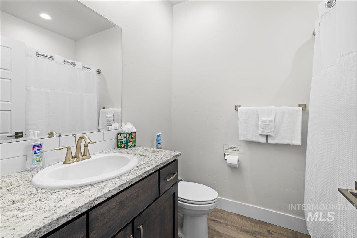 7779 W Crestwood Drive Property Photo 17