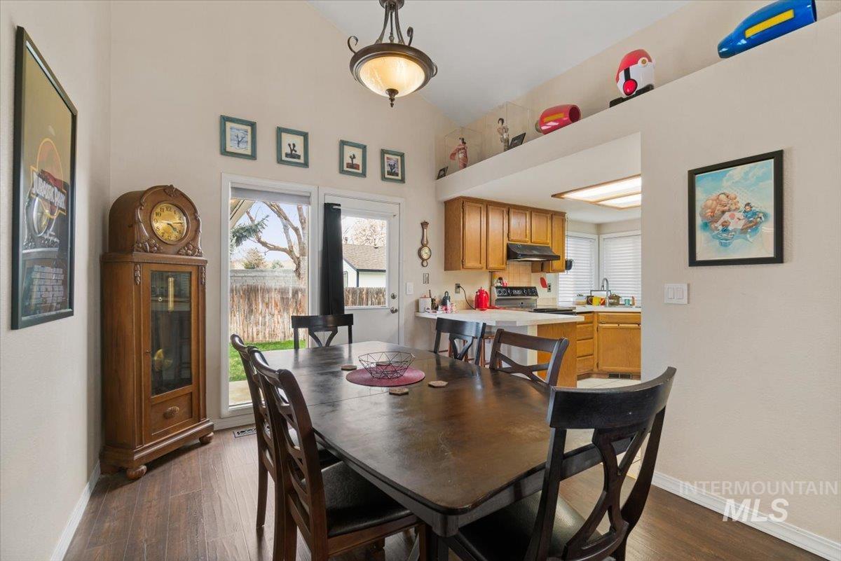 6862 W Parapet Property Photo 9