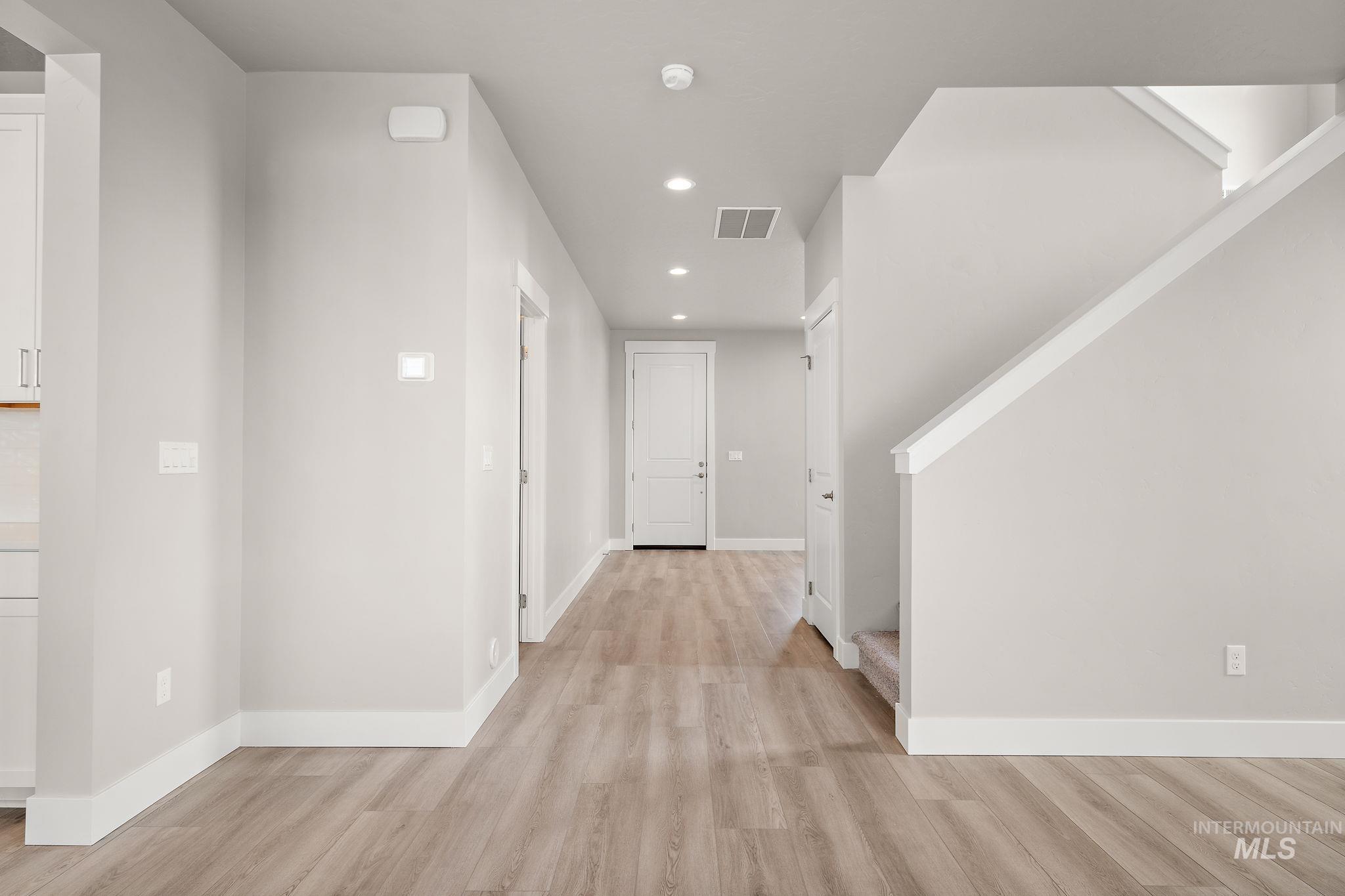 1281 Stirling Meadows St Property Photo 2