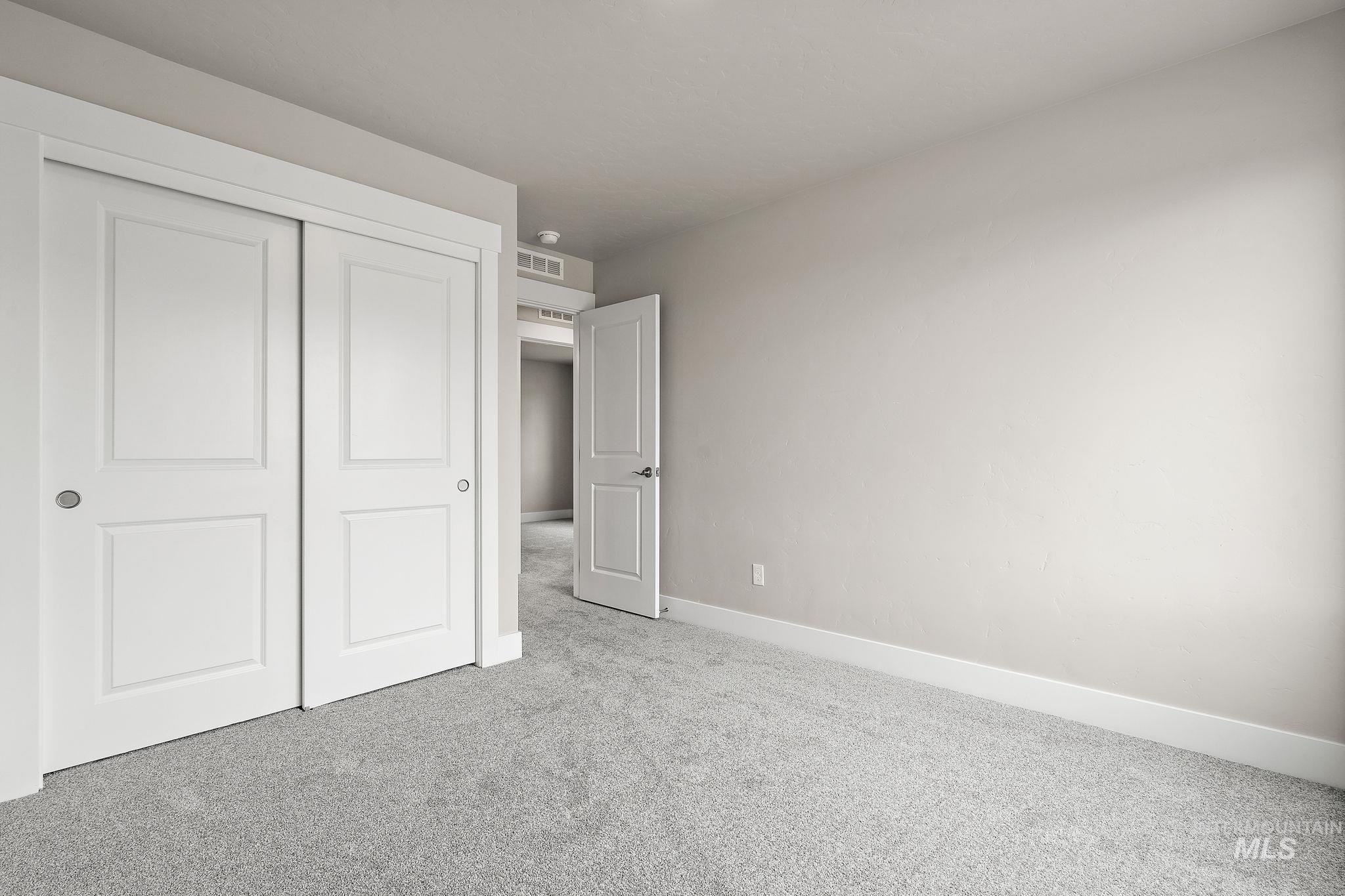 1281 Stirling Meadows St Property Photo 26