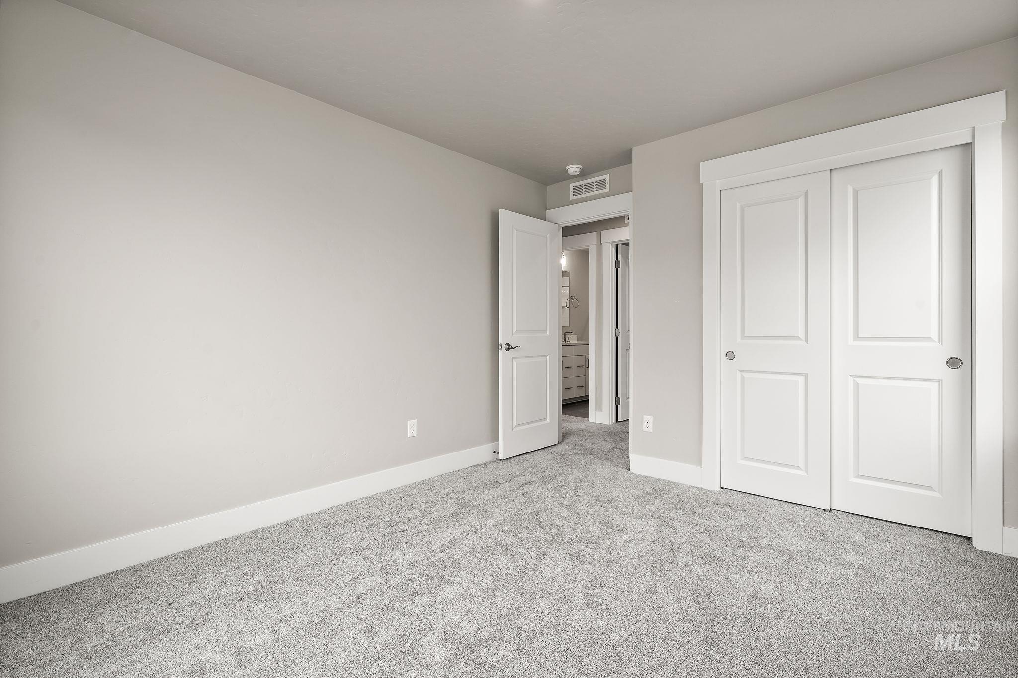 1281 Stirling Meadows St Property Photo 27